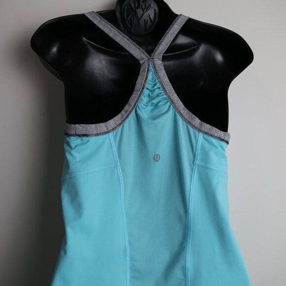 Lululemon Lululemon Run Zoom Singlet Teal Blue Striped Trim Tank Top Size L / US 10 / IT 46 - 4 Thumbnail