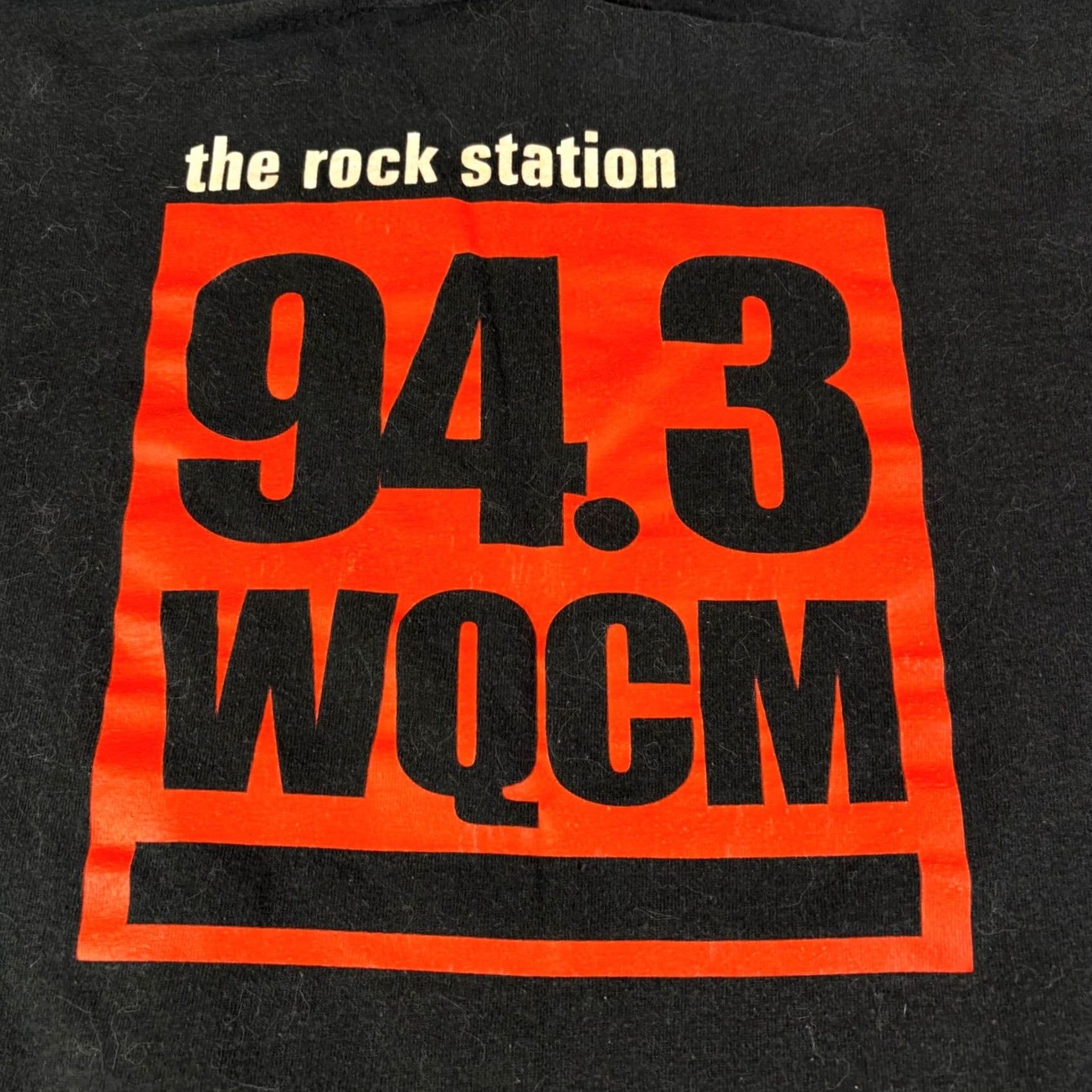 Vintage VINTAGE The Rock Station 94.3 WQCM Black Long Sleeve T Shirt XL Rock 90s Mens Crew Neck Graphic Print Logo 5 Seconds of Summer Size US XL / EU 56 / 4 - 7 Thumbnail