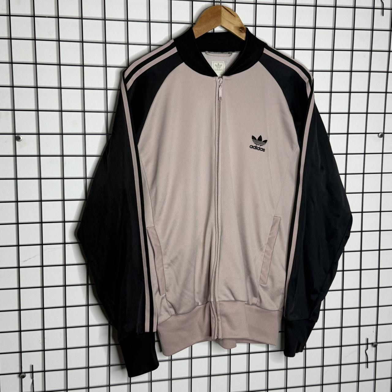 Adidas Adidas Vintage 90 3 Stripes Zip Up Sweatshirt Nylon Size US L / EU 52-54 / 3 - 2 Thumbnail