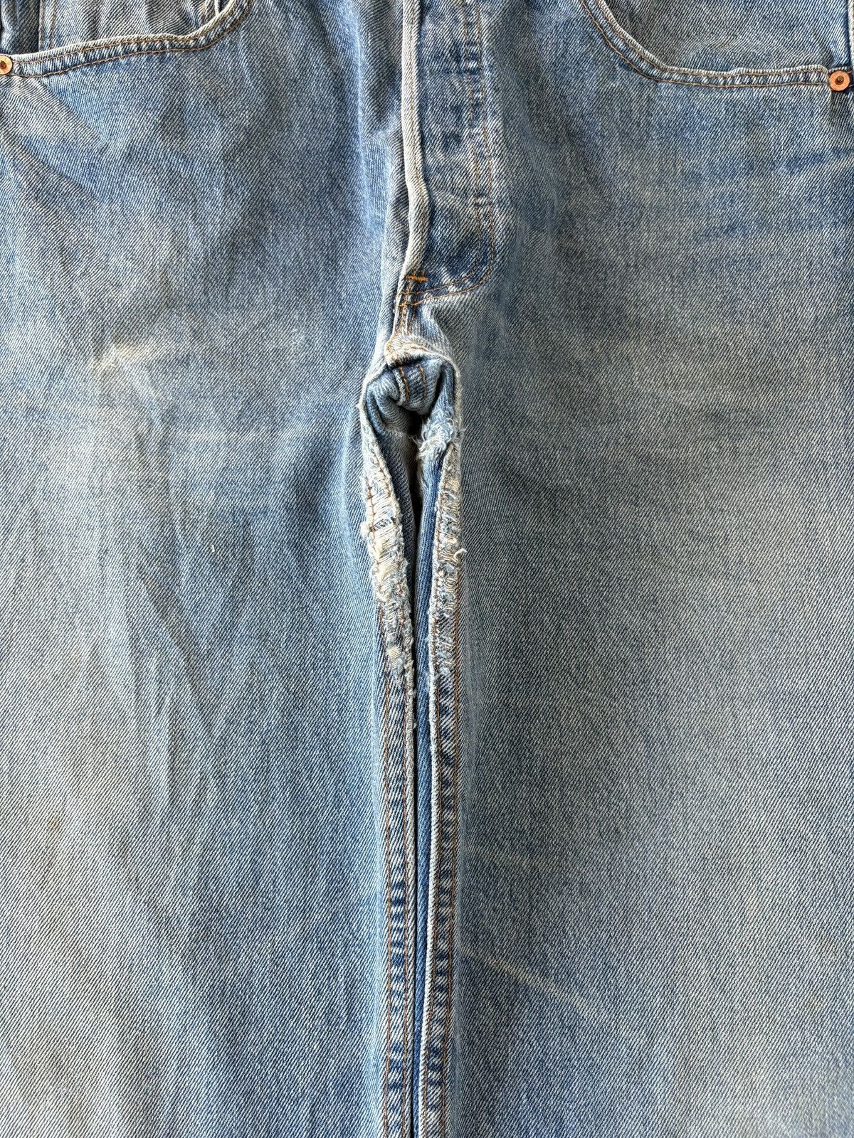 Levi's Vintage 90s Levis 501 Mud Wash Distressed Loose Jeans Size US 32 / EU 48 - 3 Thumbnail