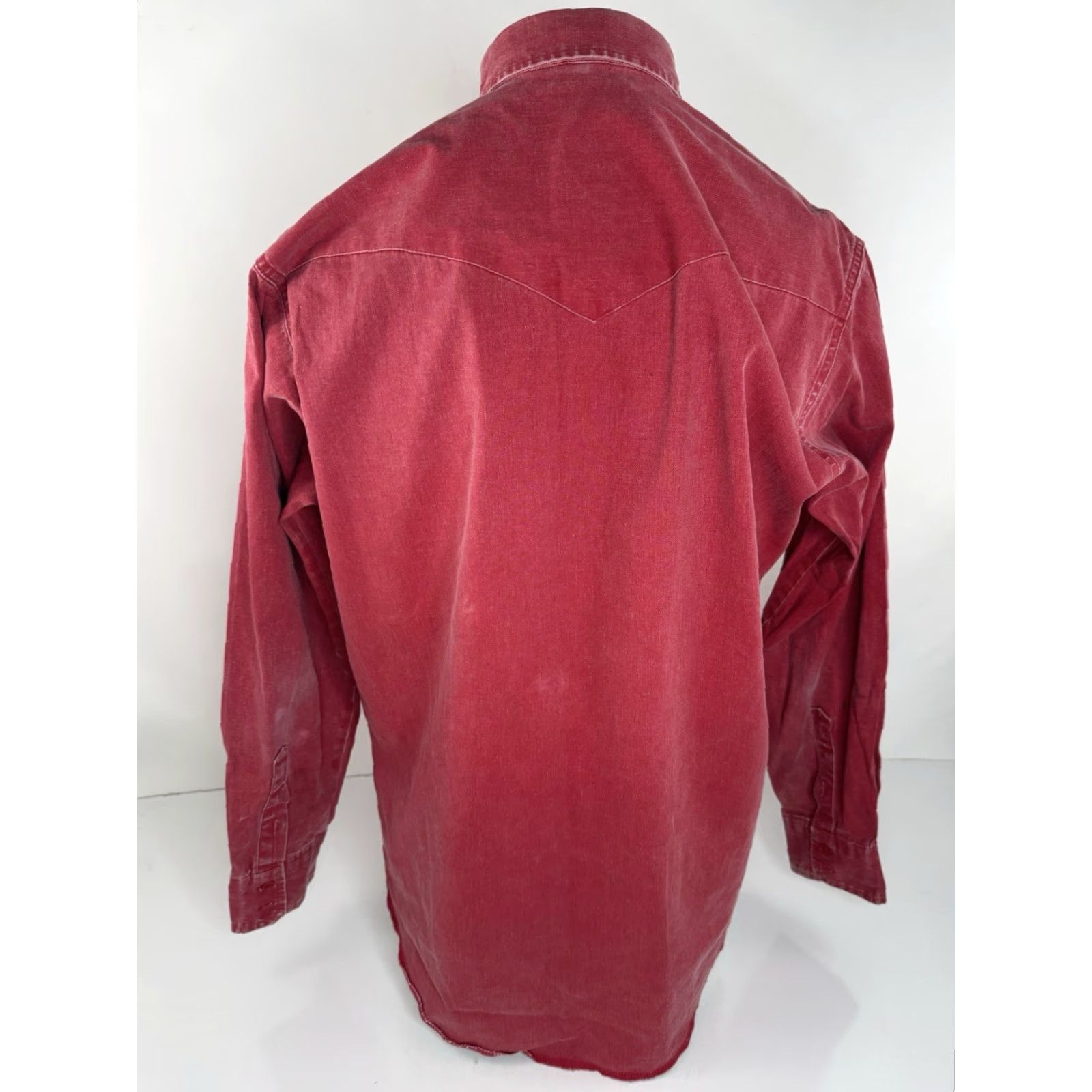 Wrangler WRANGLER Shirt Mens 16 35 Brush Popper Distressed Heavy Duty Vintage Red Long Sleeve Button-Up 1970s 90s Size US L / EU 52-54 / 3 - 7 Thumbnail