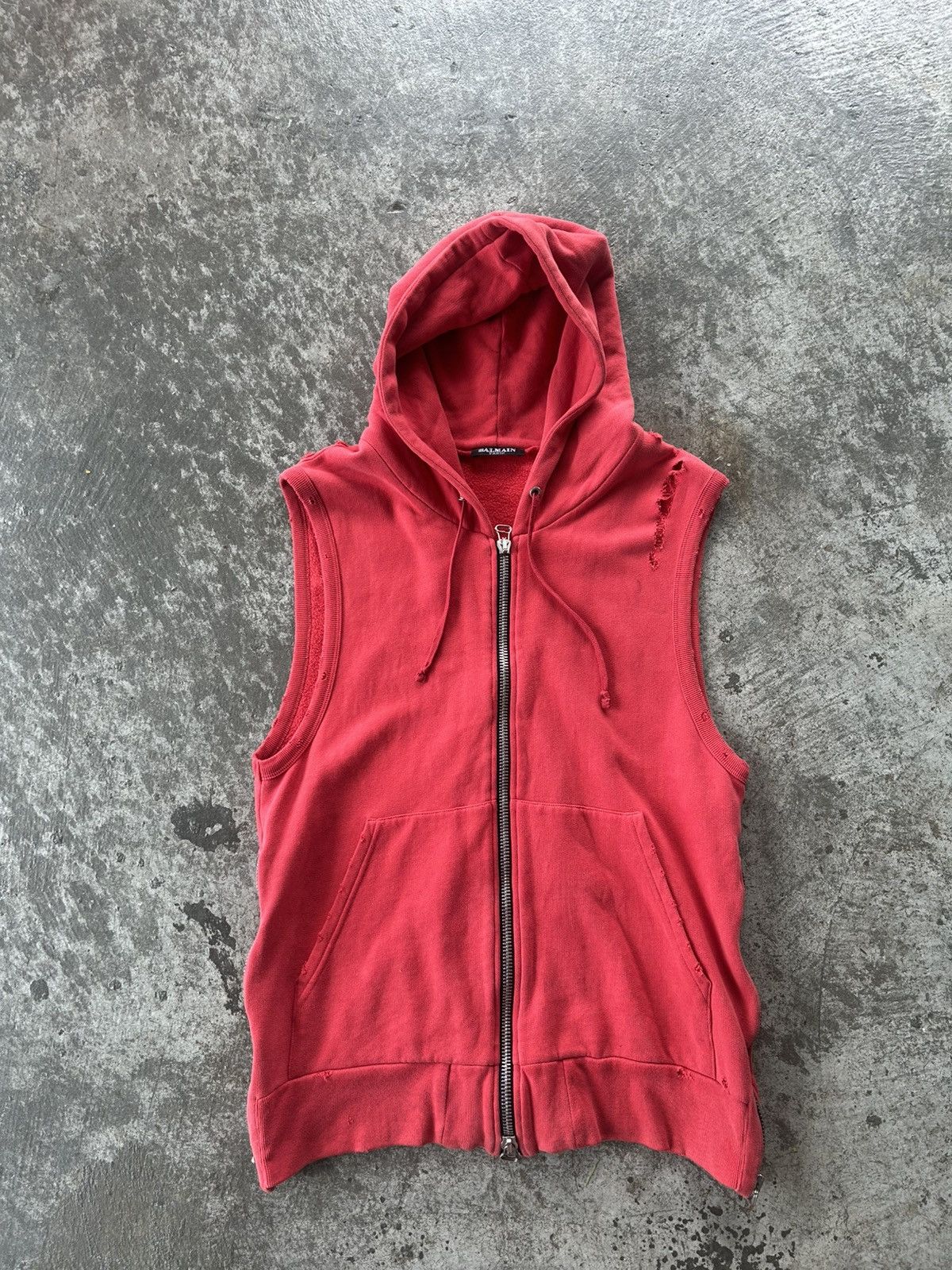 Balmain Decarnin Balmaim Homme SS10 Red Sleeveless Hoodie Size US S / EU 44-46 / 1 - 2 Thumbnail