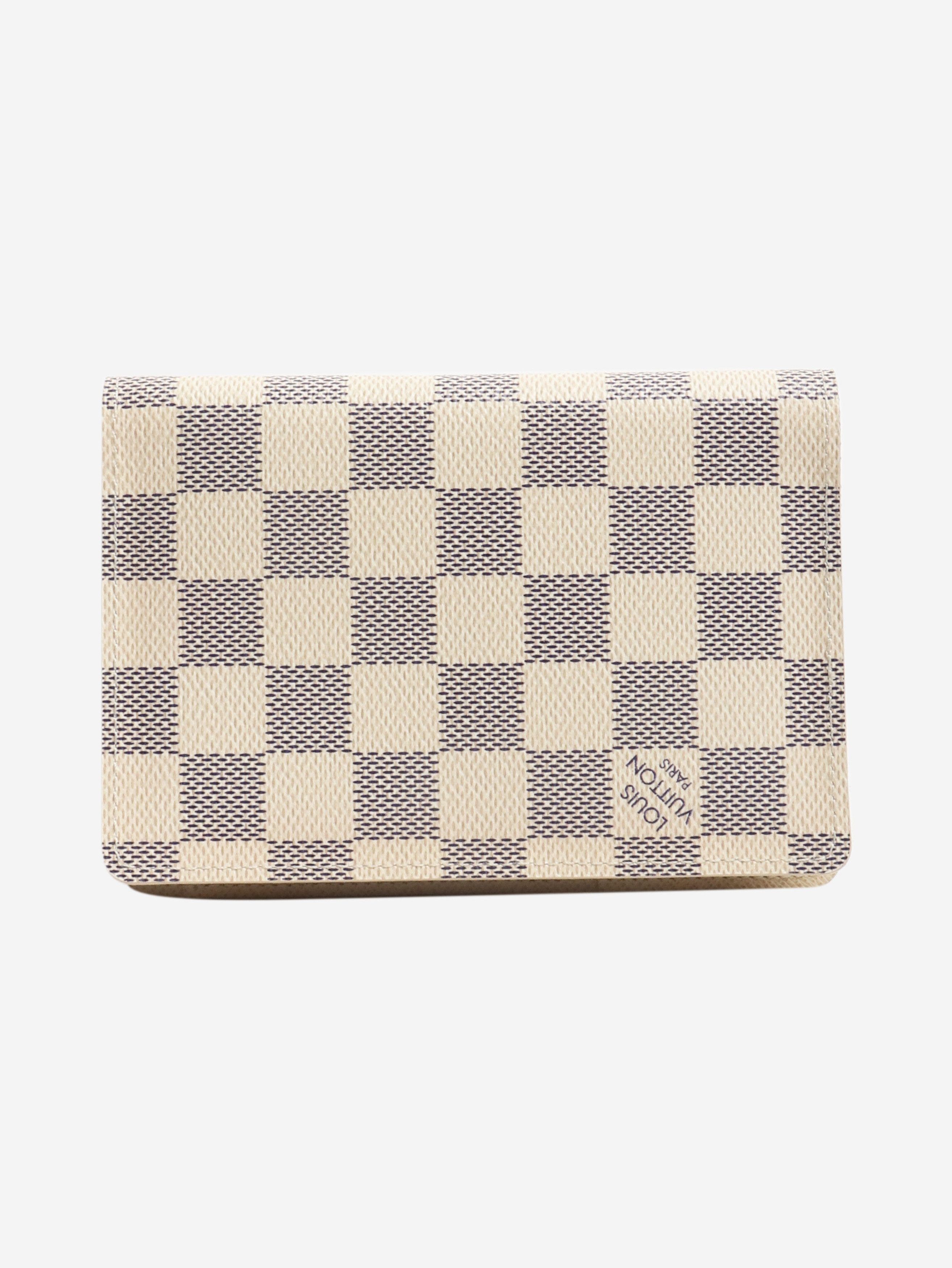 Louis Vuitton Cream Damier Azur passport cover Size ONE SIZE - 1 Thumbnail