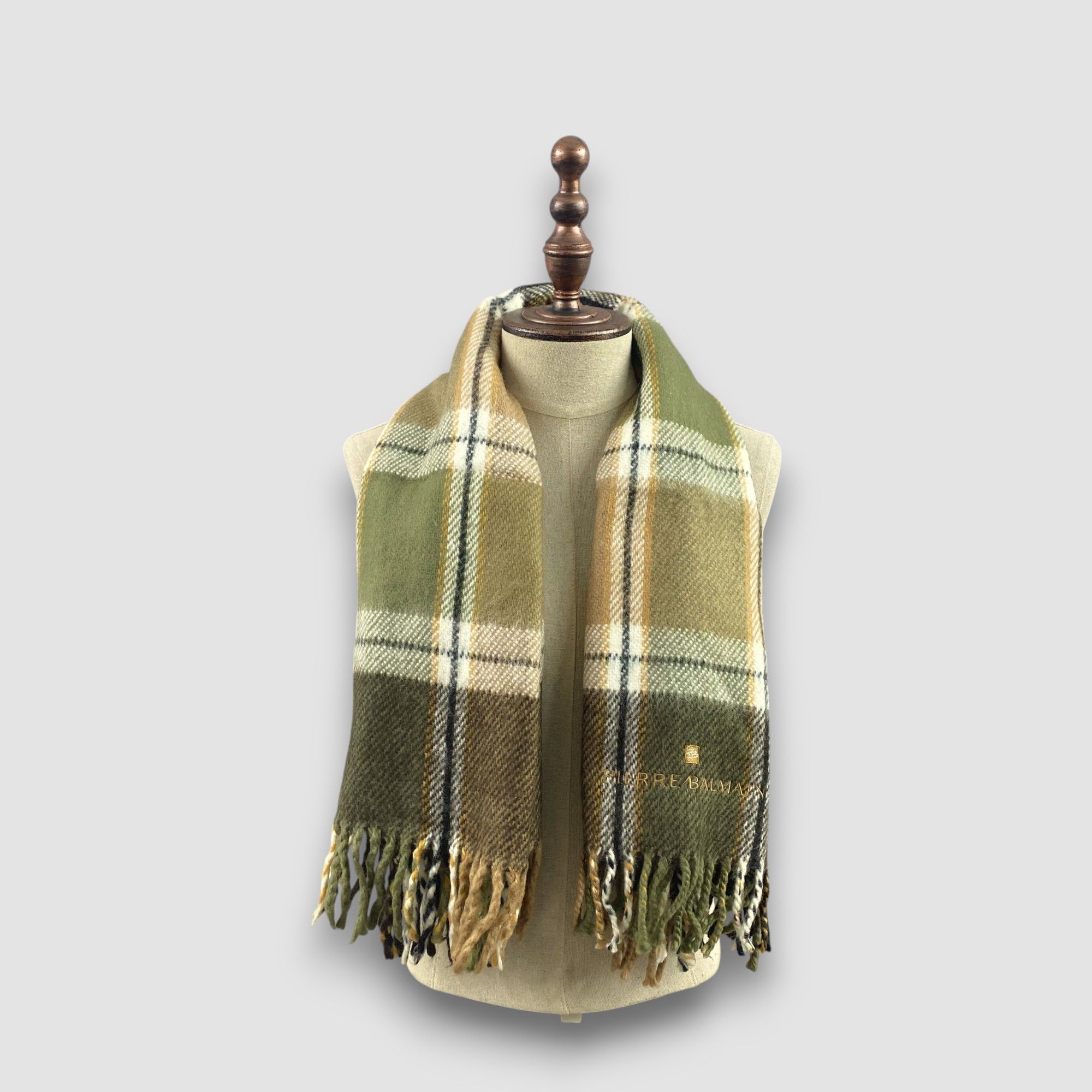Pierre Balmain Vintage Pierre Balmain Scarf Muffler Wool Stole Wrap Scarves Size ONE SIZE - 1 Thumbnail