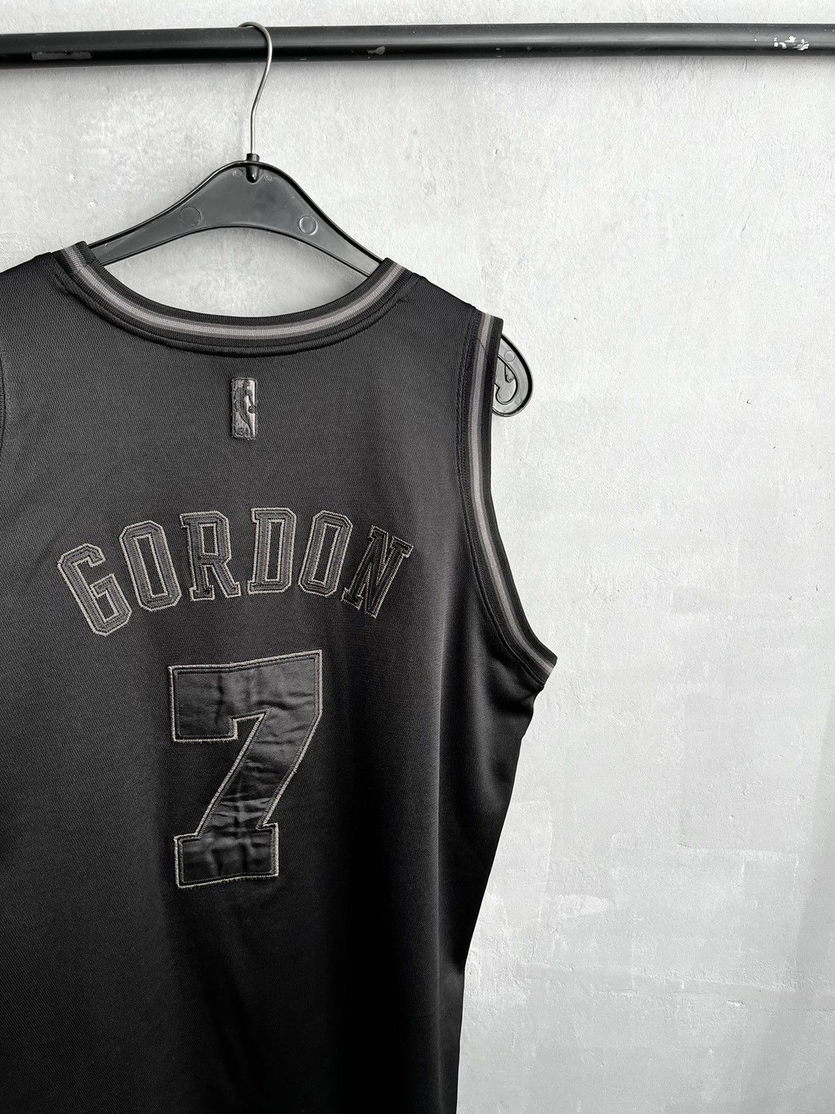 NBA × Vintage Champion Bulls Gordon 7 jersey Size US XL / EU 56 / 4 - 7 Thumbnail