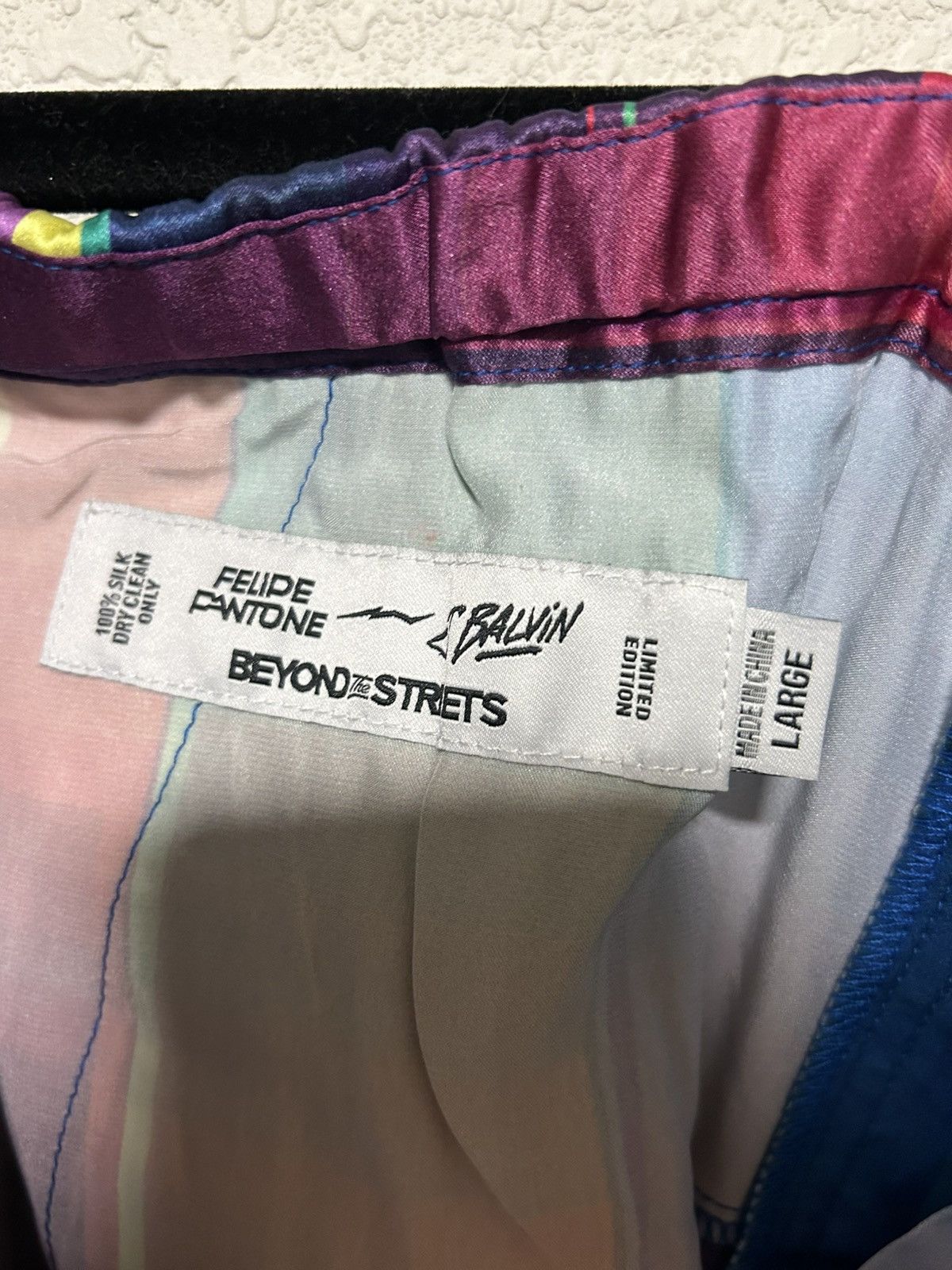 J Balvin Felipe Pantone x J Balvin, Silk Collection Pajamas Size 34 - 6 Thumbnail
