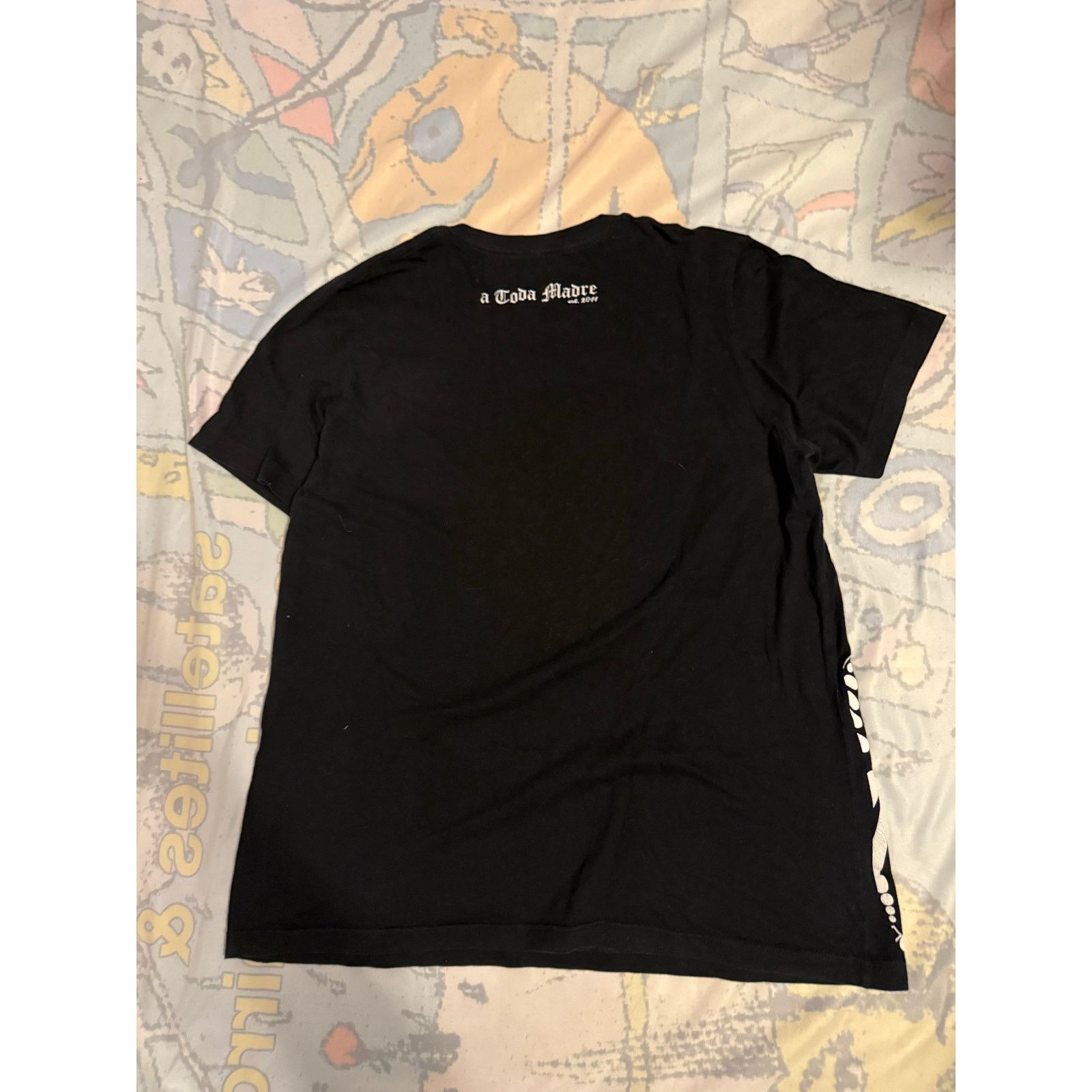 Other Barrio Queen Graphic Tee - Stylish & Comfortable! Size S / US 4 / IT 40 - 3 Thumbnail