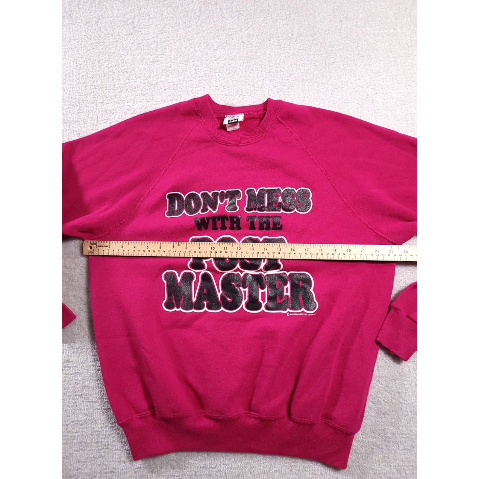 Lee VINTAGE Lee Sport Graphic Print Crewneck Sweatshirt Mens XL Dont Mess Postmaster Shirt Pullover Magenta Logo USA 90s Mens Body Size US XL / EU 56 / 4 - 3 Thumbnail