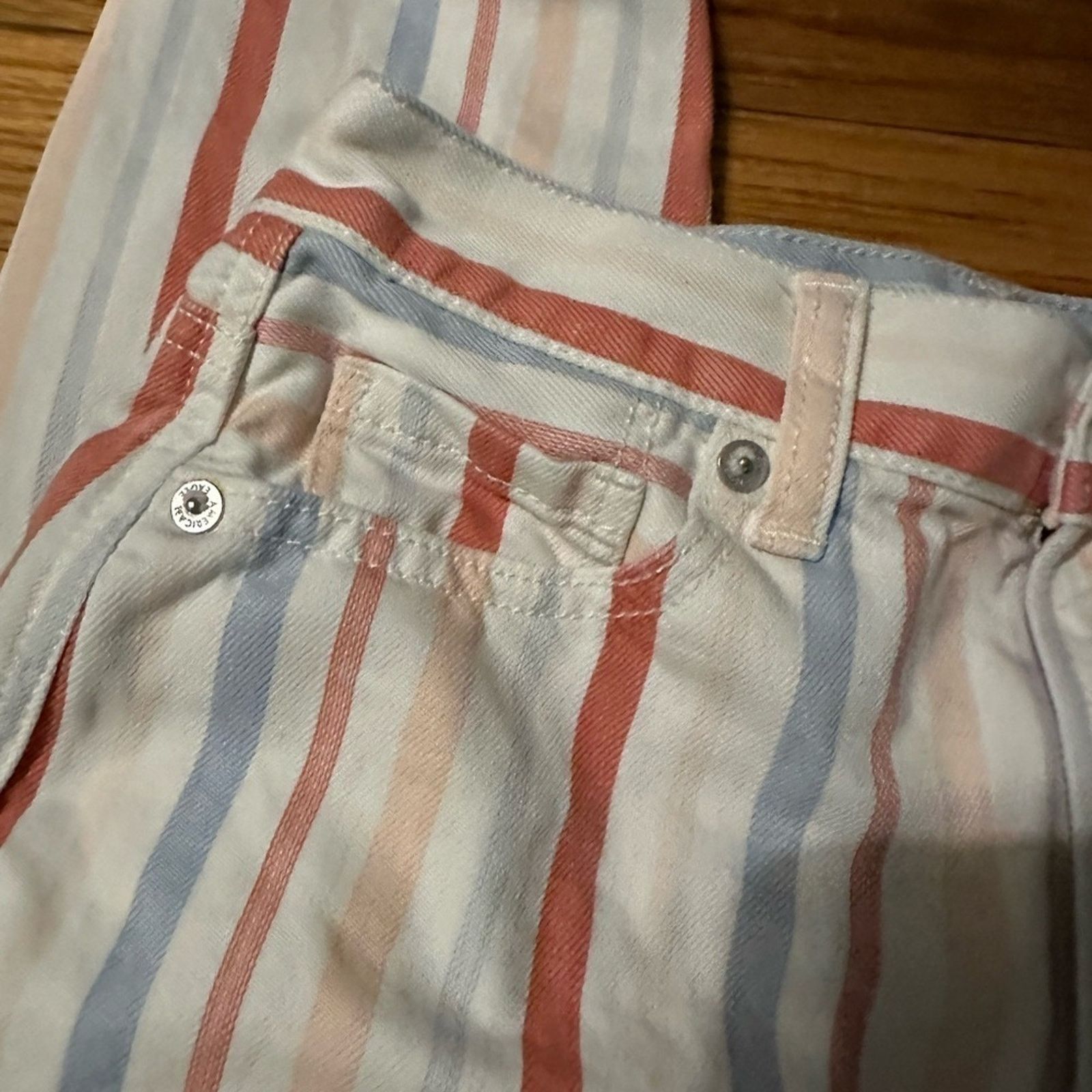 American Eagle Outfitters American Eagle High Rise Mom Jeans – Women’s 00 Extra Short Size 24" / US 00 / IT 34 - 2 Thumbnail