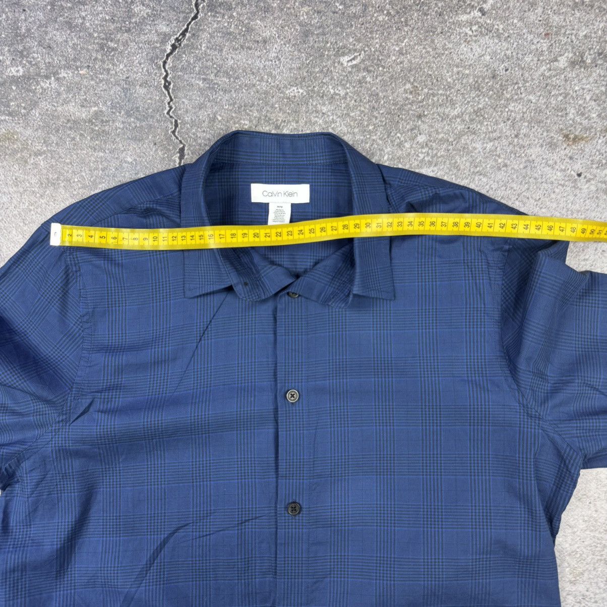Calvin Klein Calvin Klein Men's Navy Plaid Shirt Size M Size US M / EU 48-50 / 2 - 8 Thumbnail