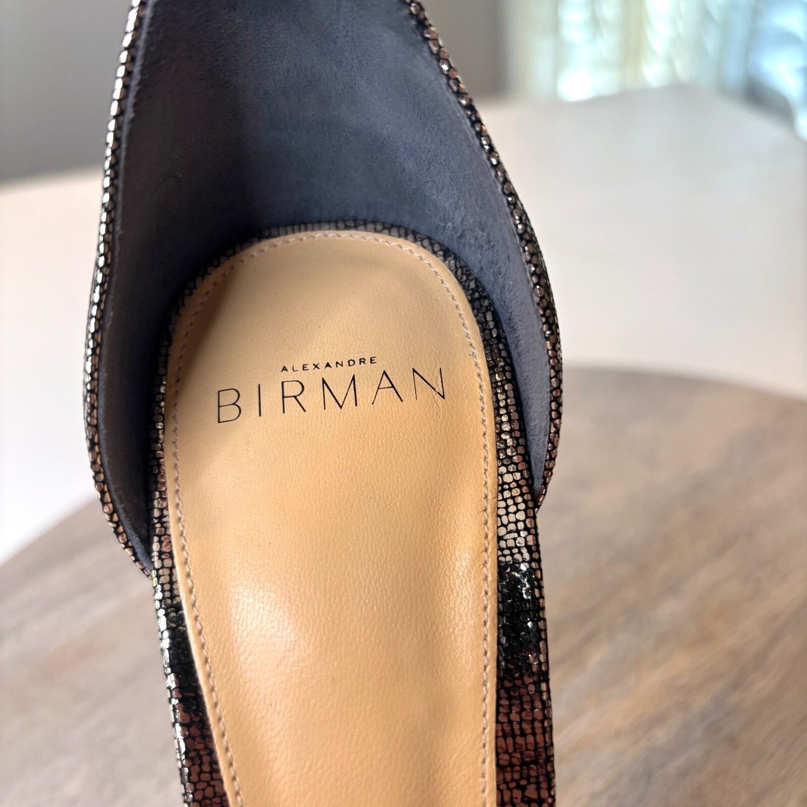 Alexandre Birman Alexandre Birman Clarita Gold Metallic 100 Heels US Size 9.5 Size US 9.5 / IT 39.5 - 12 Thumbnail