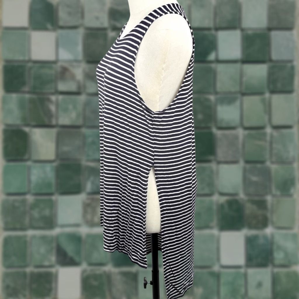 Vintage Ginger G Tank Top Navy Striped High-Low Side Slit Tunic Women M Casual Tiered Tunic Sleeveless Size M / US 6-8 / IT 42-44 - 1 Thumbnail