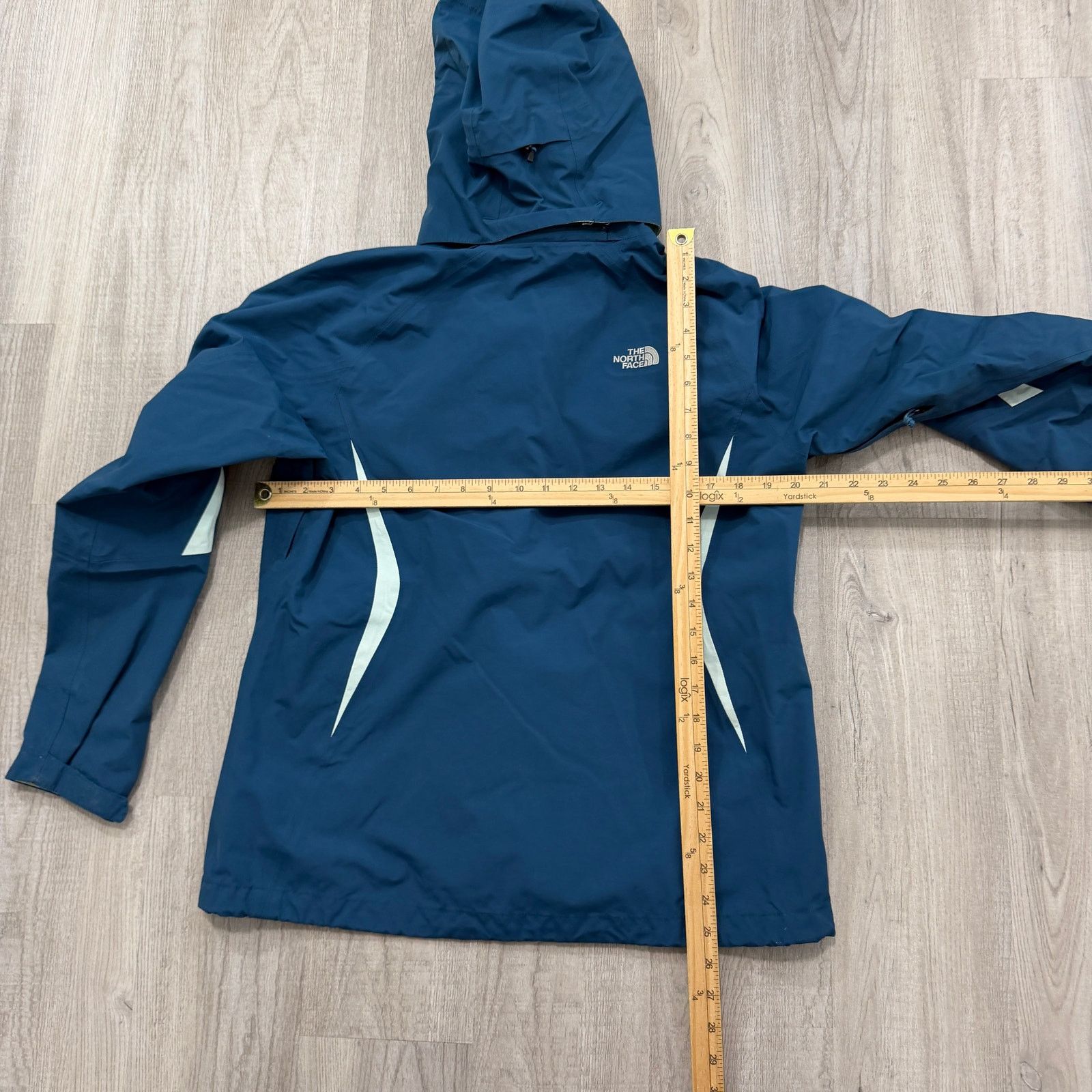 The North Face The North Face HyVent Mountain Jacket Women's Large Blue Size L / US 10 / IT 46 - 9 Thumbnail