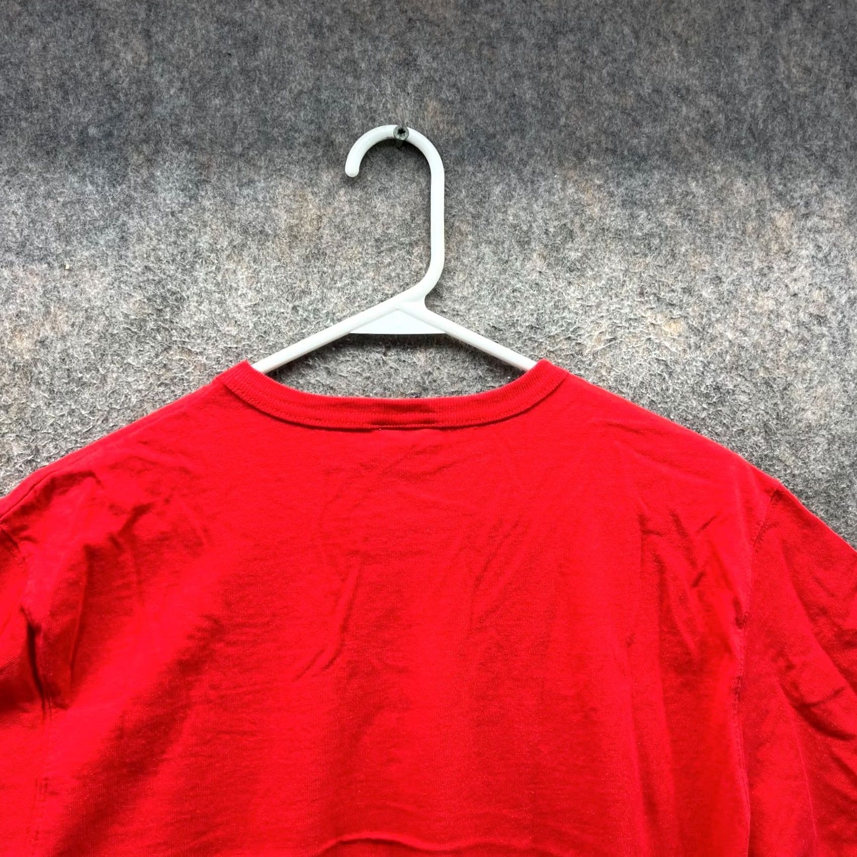 Champion VINTAGE Champion Shirt Mens Large Red Crewneck Short Sleeve Cotton Logo Tee Y2K Decade Classic Prime All Seasons Boys/Mens Size US L / EU 52-54 / 3 - 2 Thumbnail