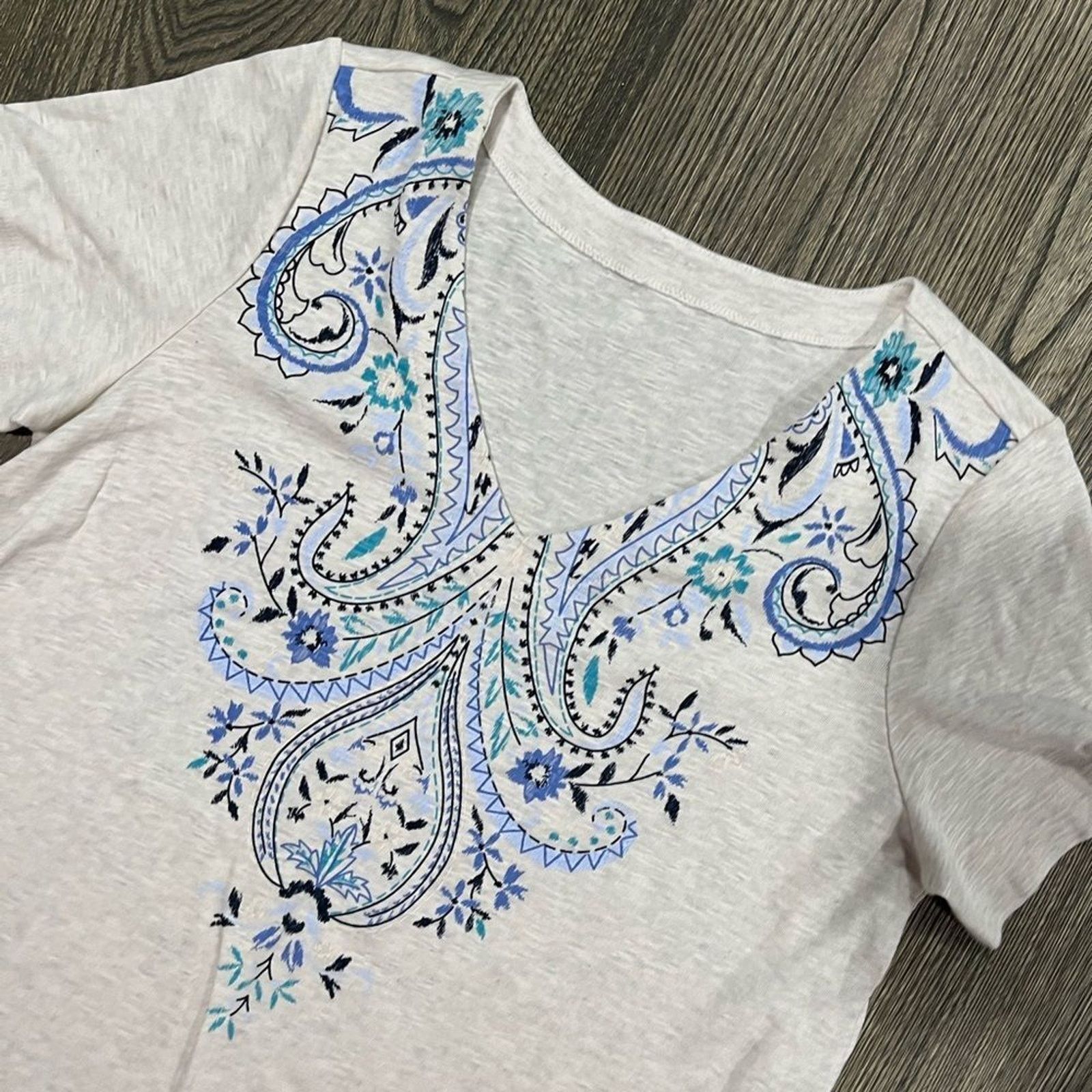 J. Jill NWOT J. Jill Pima Slub Knit V-Neck Top Paisley Gray Small Size S / US 4 / IT 40 - 2 Thumbnail