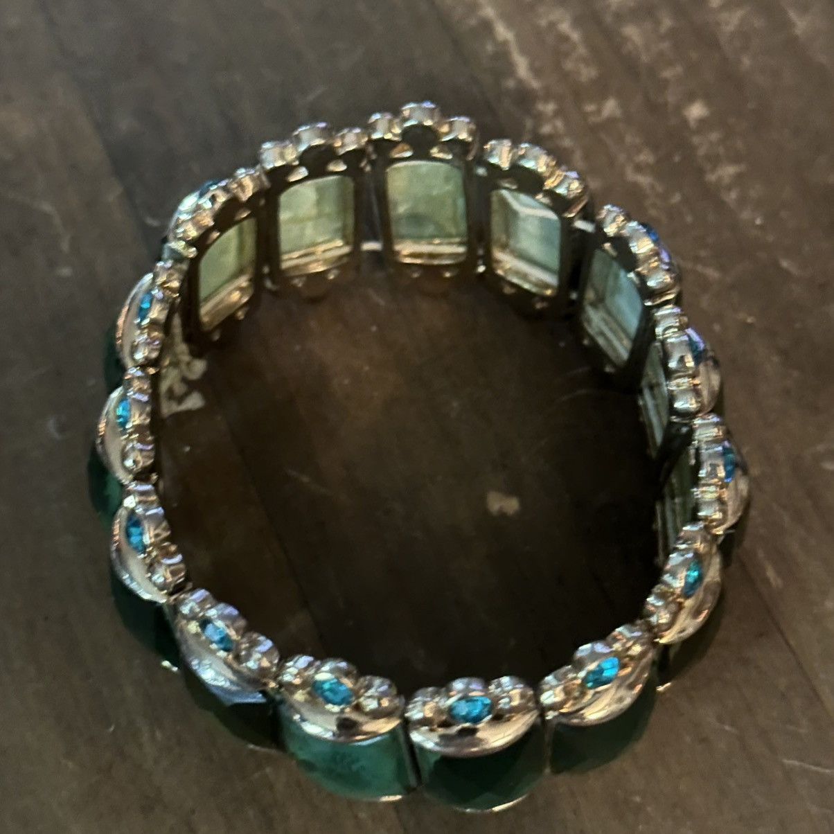 Monet Vintage Monet gold tone green glass panel bracelet Size ONE SIZE - 7 Thumbnail