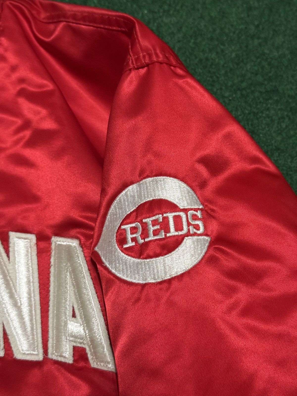 Starter Vintage Cincinnati Reds Starter 80s 90s Satin MLB Jacket Lrg Size US L / EU 52-54 / 3 - 3 Thumbnail