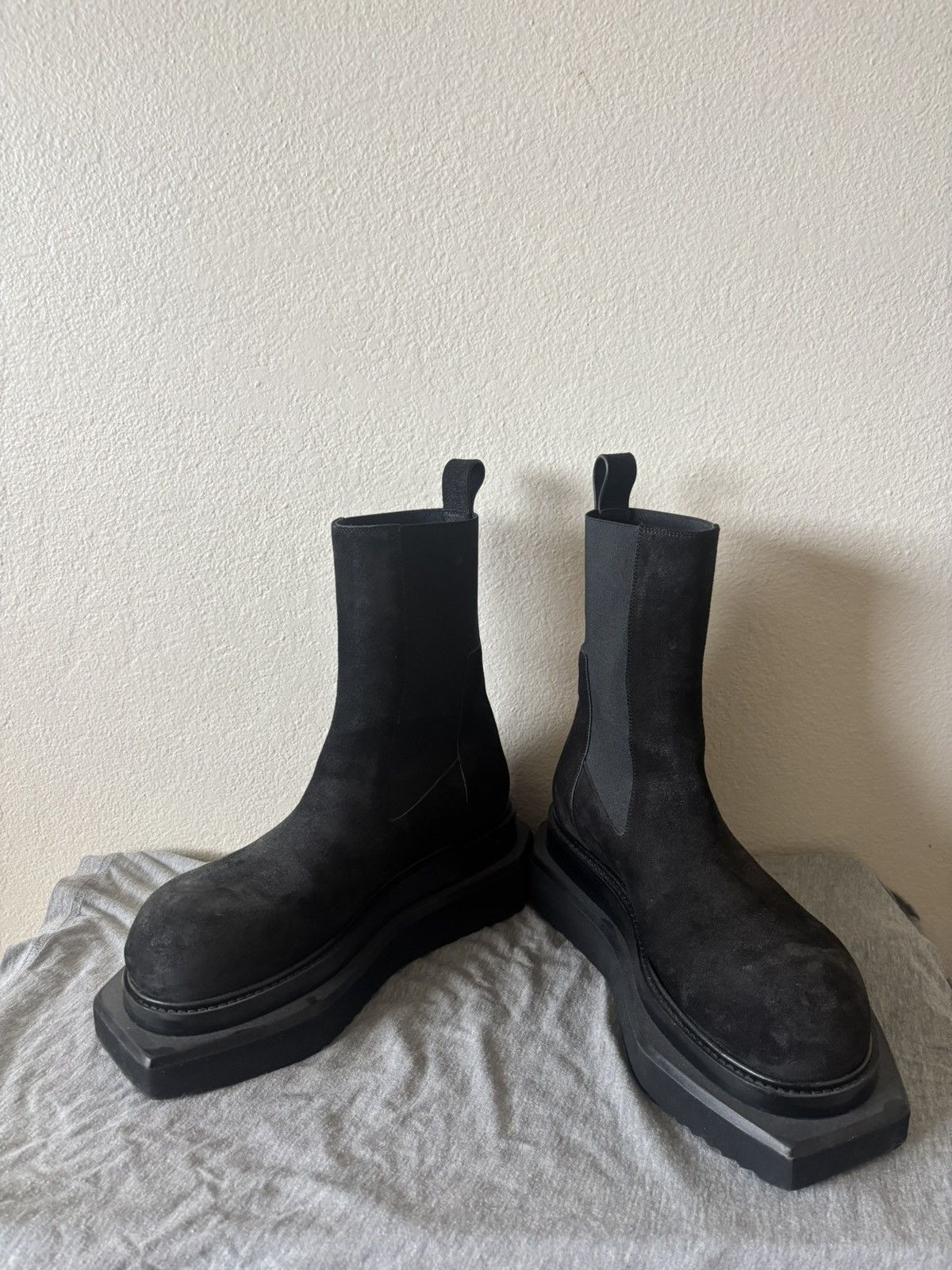 RICK OWENS CYCLOPS BOOTS SZ 42