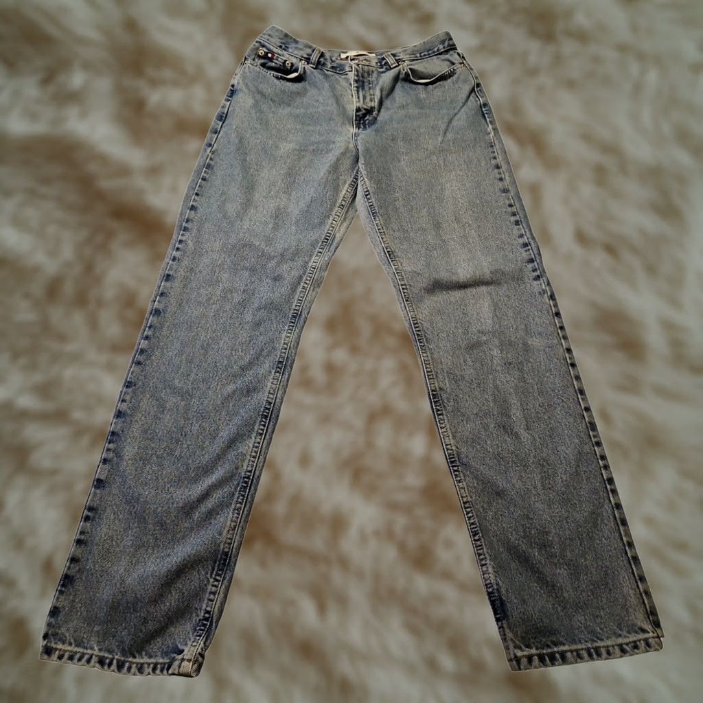 Tommy Hilfiger VINTAGE Tommy Hilfiger Jeans Women 10 Stone Wash 5-Pocket Denim Regular Straight Stone Beig e Logo Embroidered Zipper Button 100% Cotton Mexico"} Size 32" / US 10 / IT 46 - 1 Thumbnail