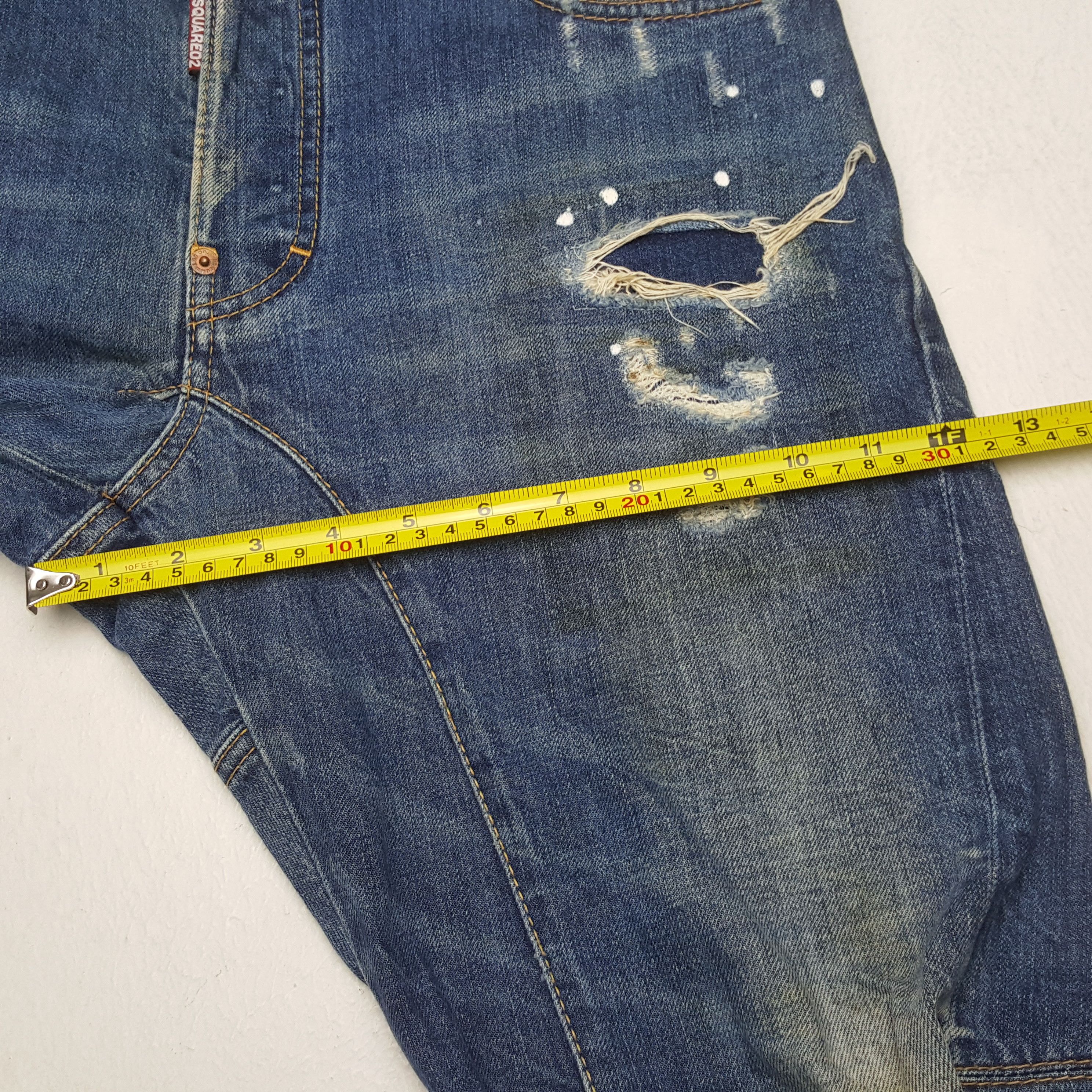 Dsquared2 Dsquared2 Italian Brand Distressed Jeans RR10 Size US 32 / EU 48 - 9 Thumbnail