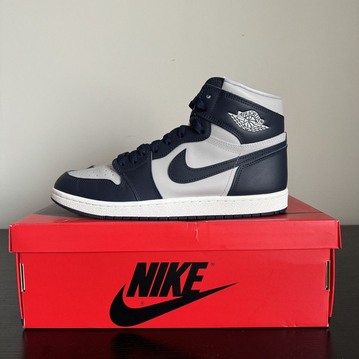 Jordan Brand Air Jordan 1 Retro High ‘85 “Georgetown” Size US 11 / EU 44 - 1 Thumbnail