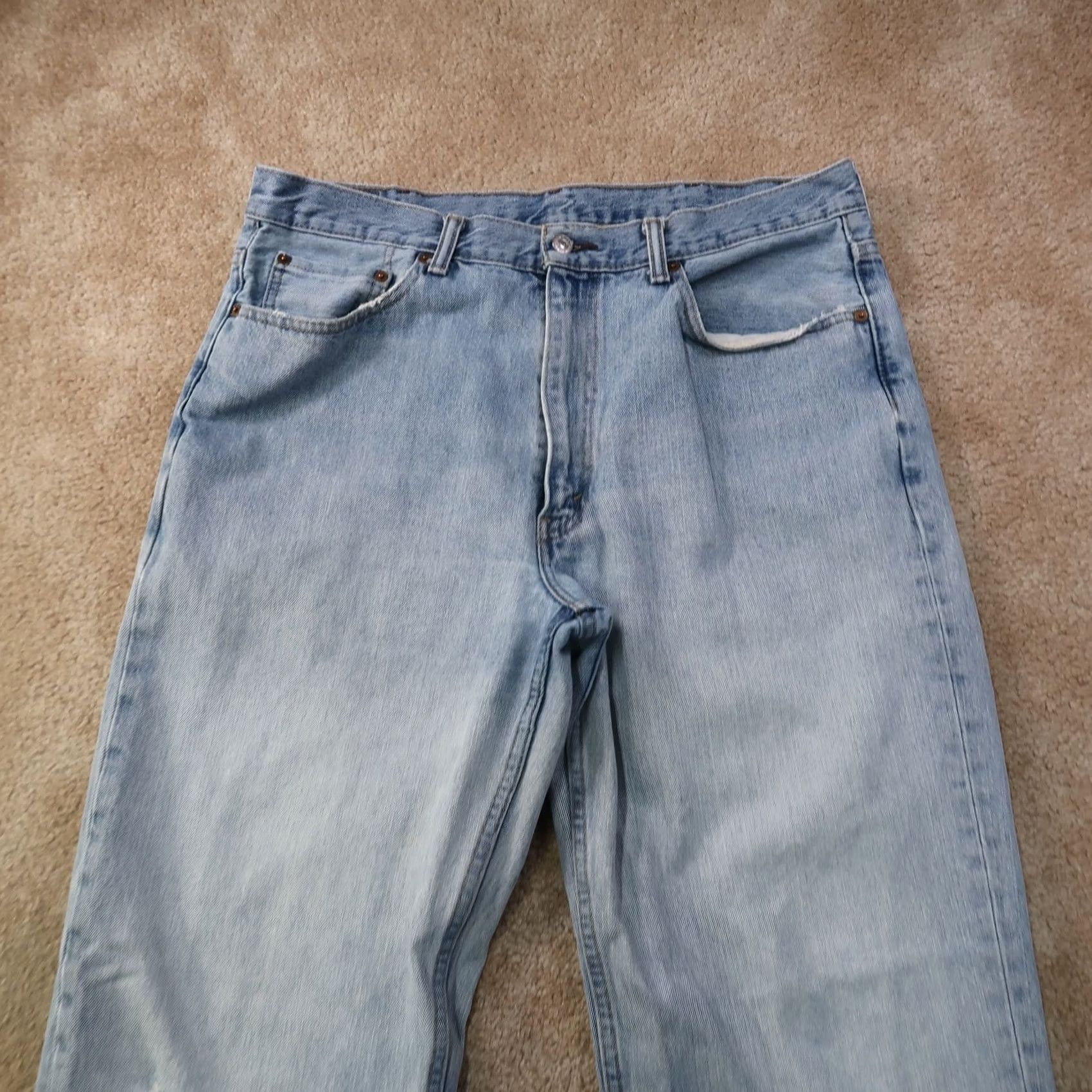 Levi's VINTAGE Levi's 550 Jeans Men 38x34 Blue Distressed Relaxed Straight Denim 5-Pocket Zip Vintage Men Jeans Blue Distressed 38x34 Levi's 550 Size US 38 / EU 54 - 3 Thumbnail