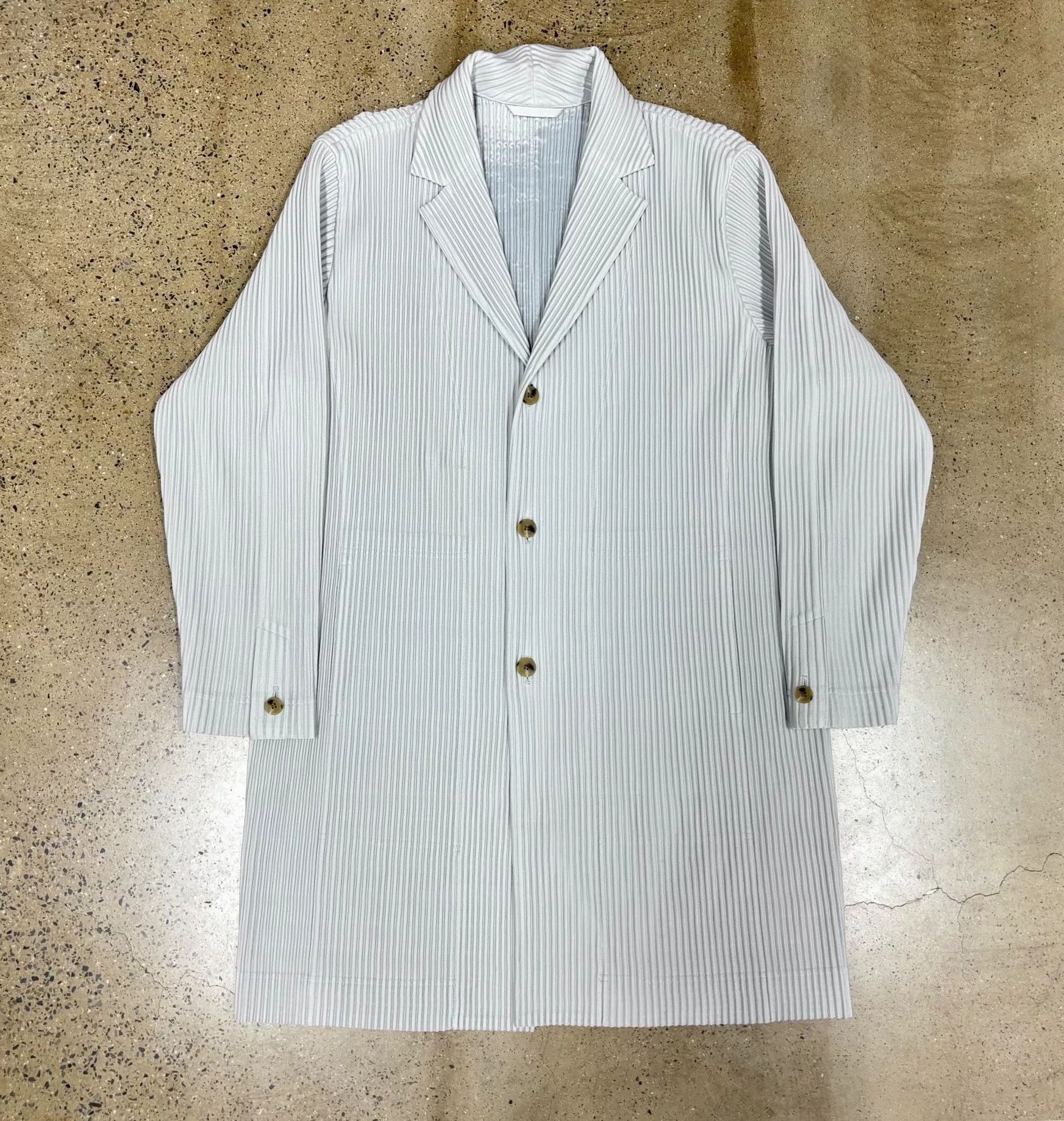 Homme Plisse Issey Miyake Issey Miyake Homme Plisse Pleated Coat Size US L / EU 52-54 / 3 - 1 Thumbnail
