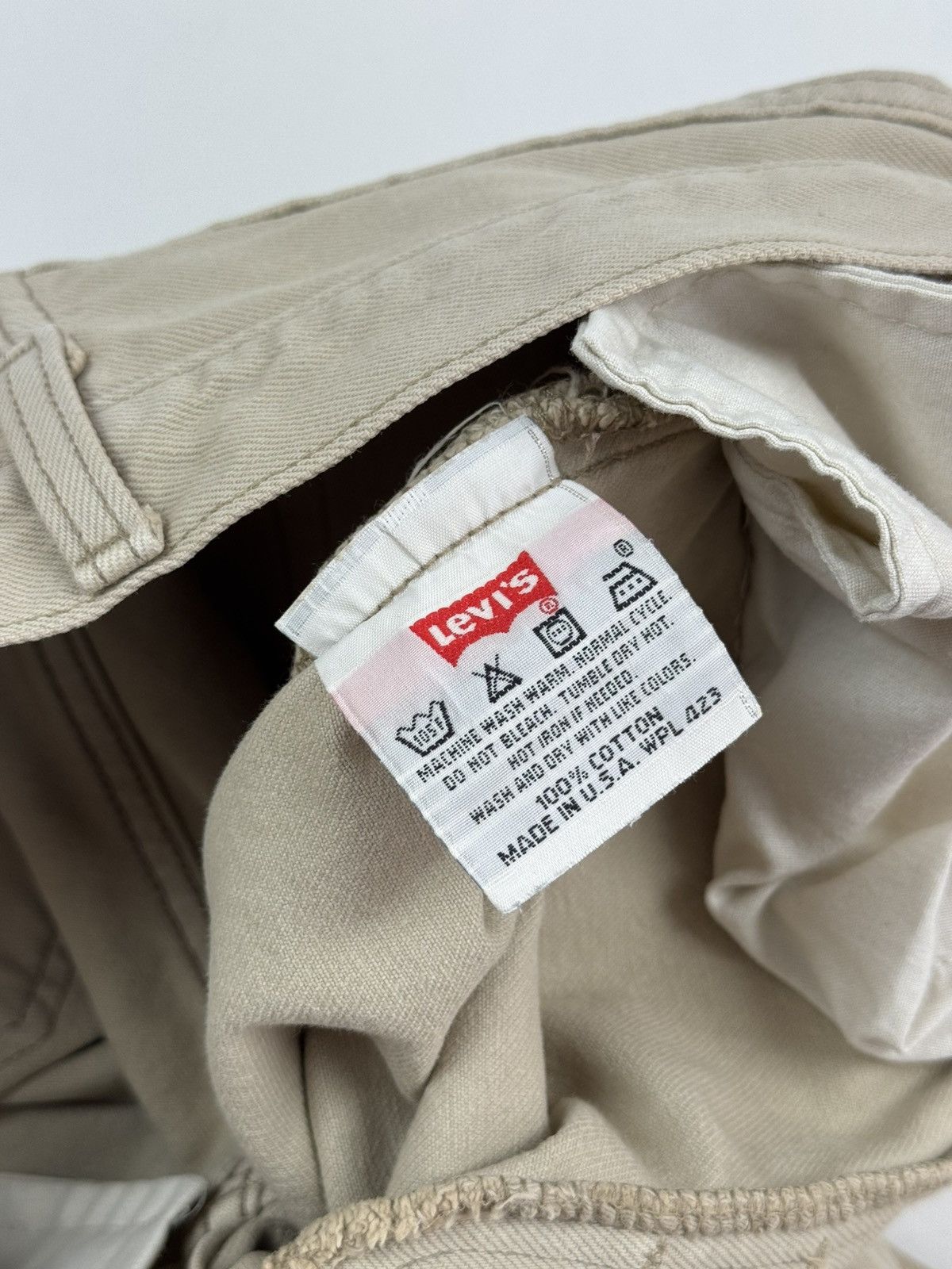 Levi's 1990’s Vintage Levi’s 501 Beige Jeans Made in USA Size US 31 - 10 Thumbnail
