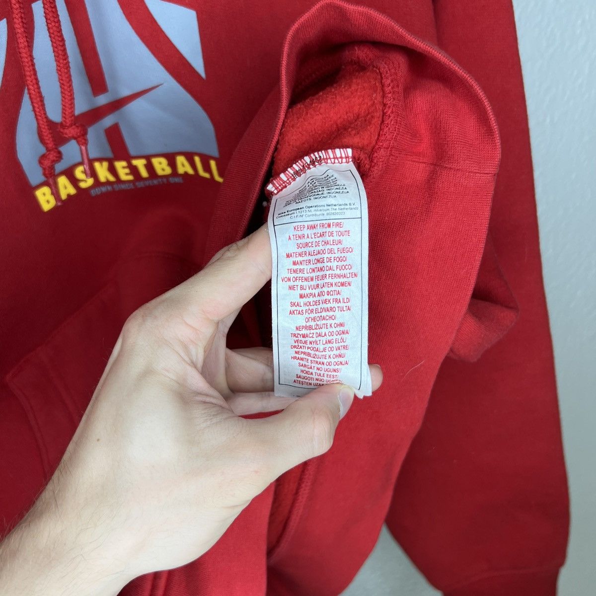 Nike Nike Vintage Hoodie Sweatshirt Basketball Center Swoosh Size US M / EU 48-50 / 2 - 6 Thumbnail