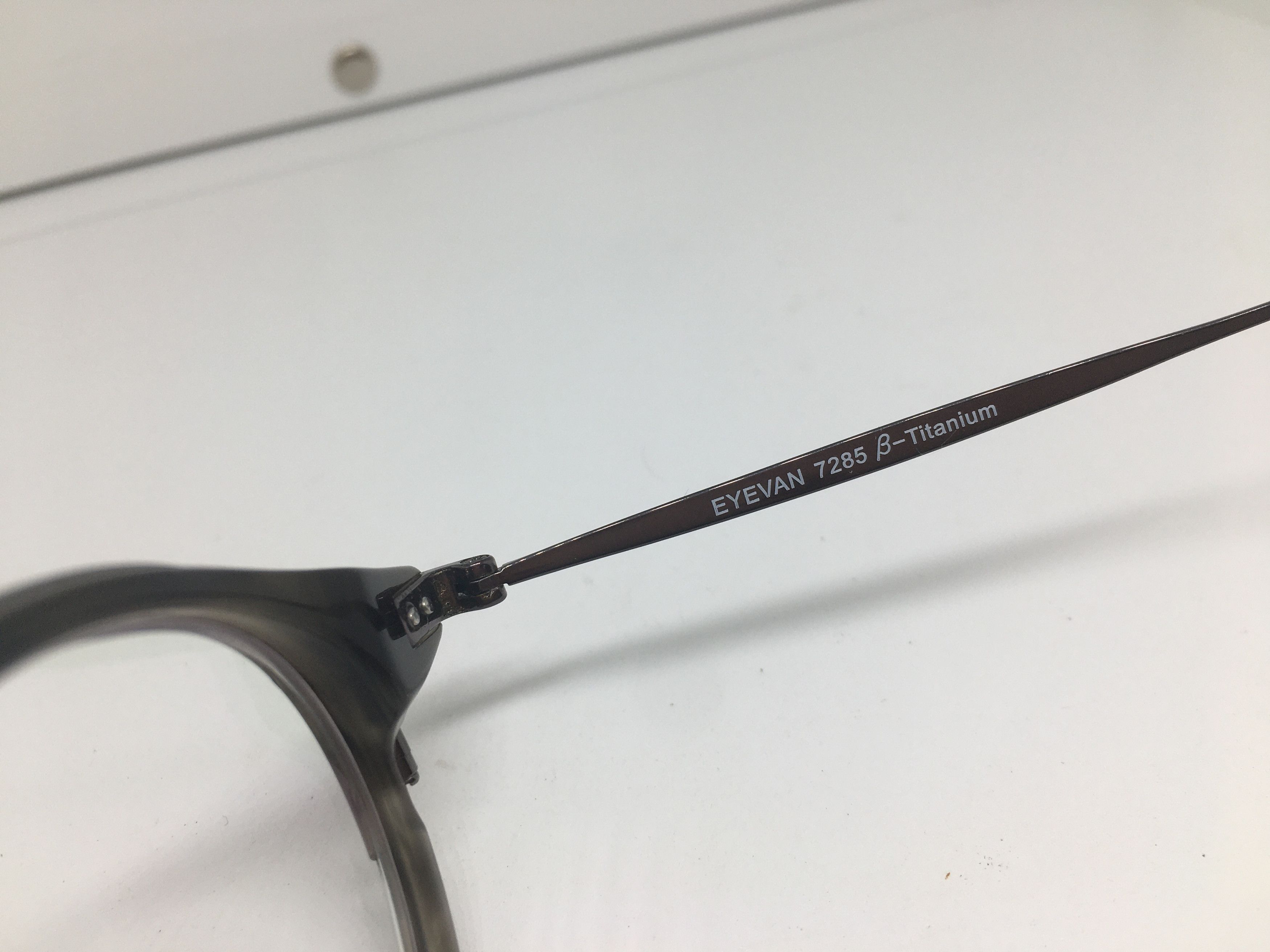 Other Handmade Gray Silver B Titanium Ivy League Eyeglasses Frame Size ONE SIZE - 4 Thumbnail