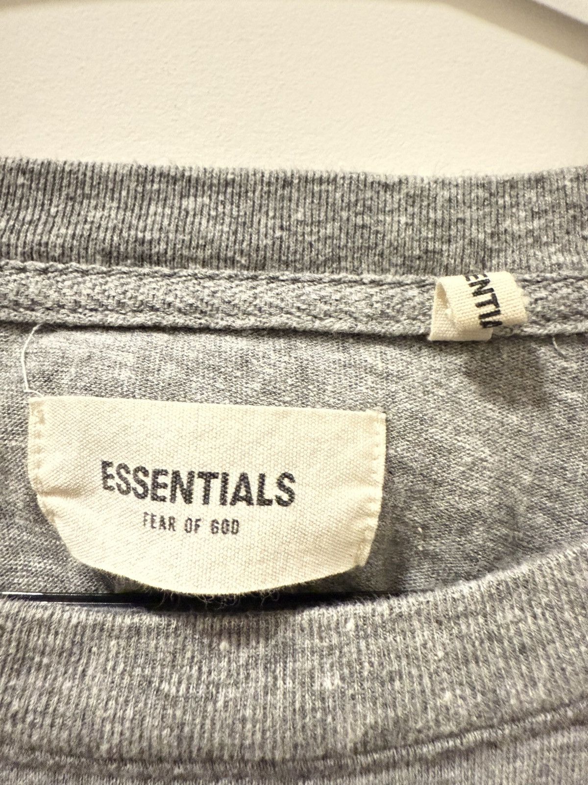 Essentials Grey Essentials Heavy weight T-shirt Size US L / EU 52-54 / 3 - 2 Thumbnail