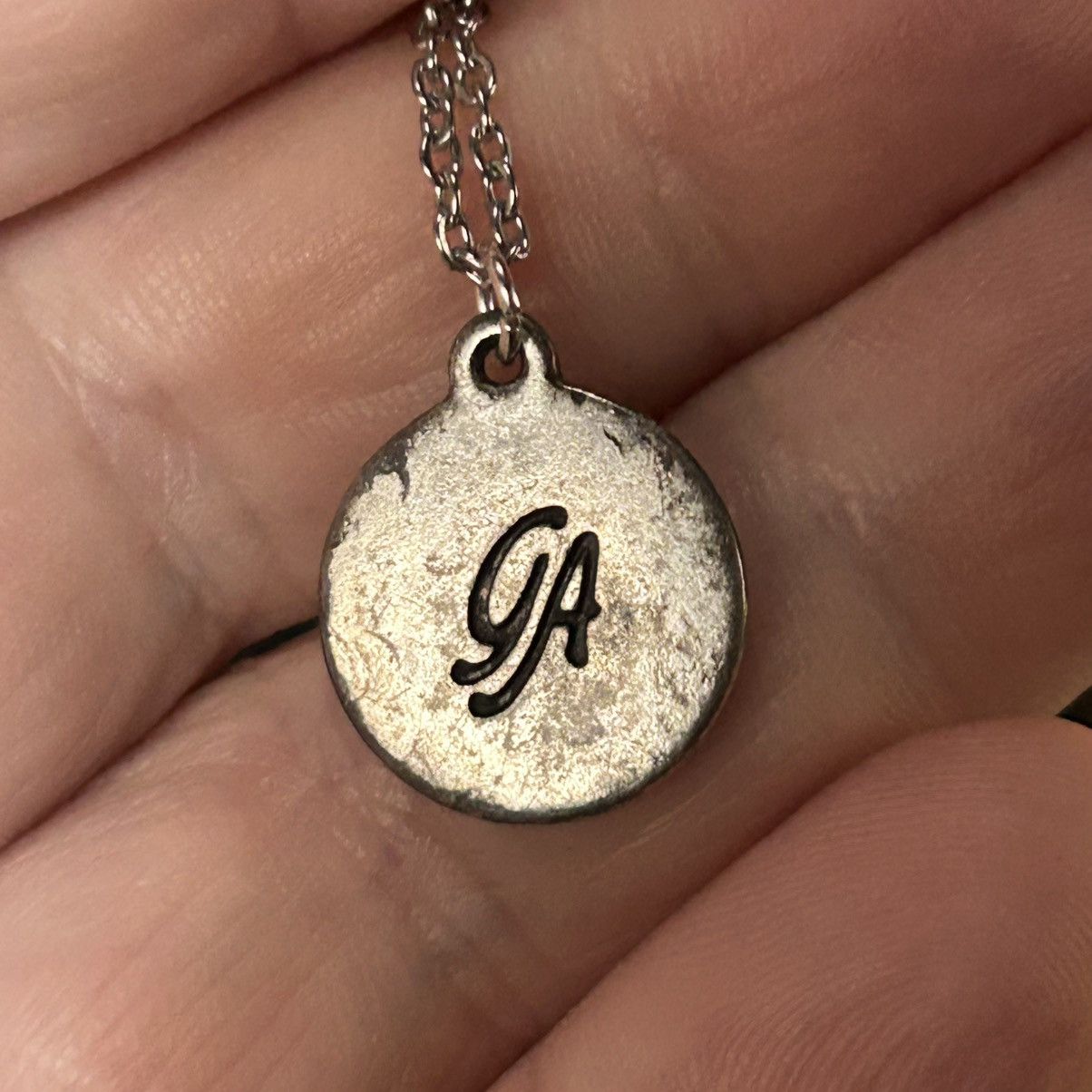 Handmade Handcrafted vintage etched medallion pendant necklace Size ONE SIZE - 6 Thumbnail