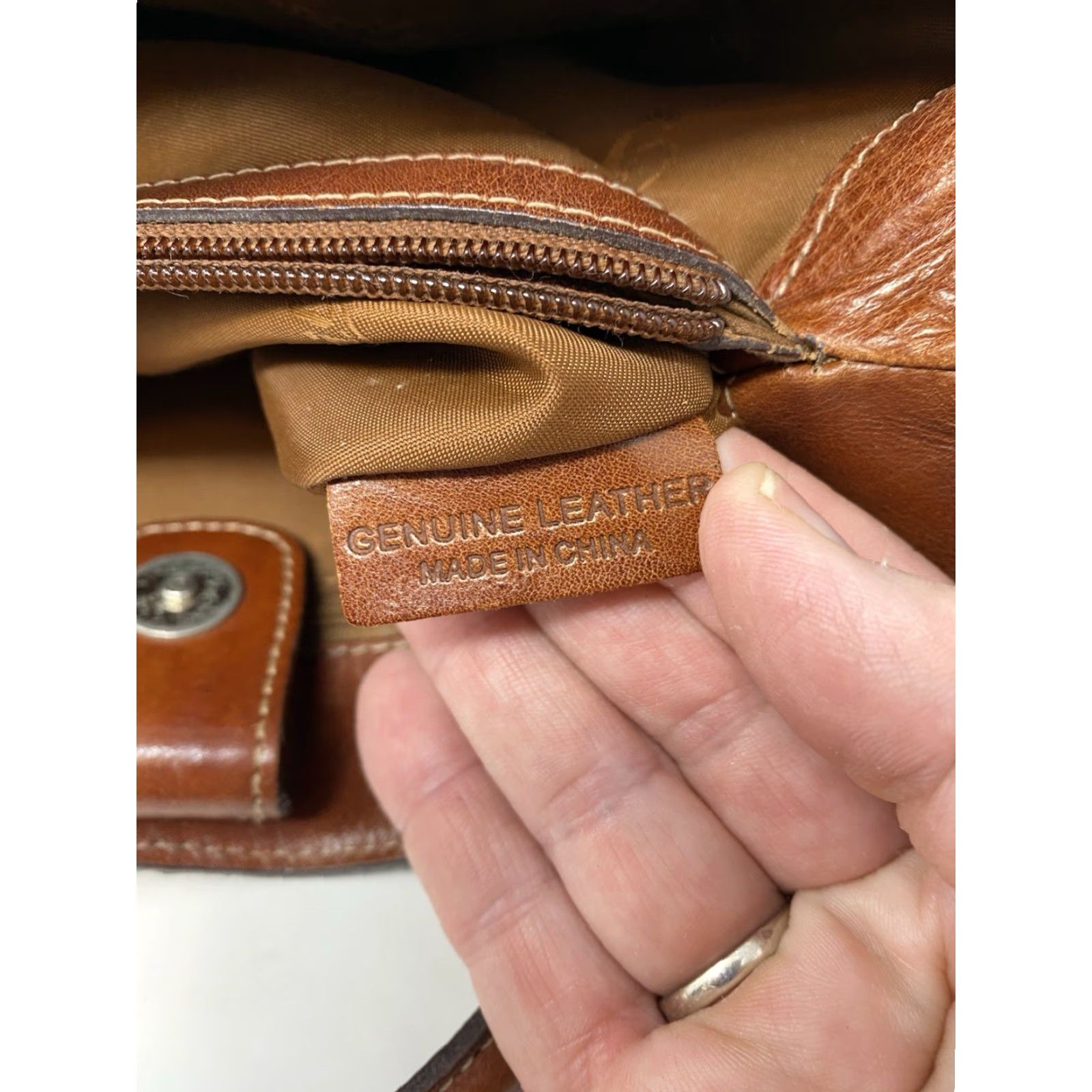 Fossil VINTAGE Fossil Tote Women Medium Leather Brown Purse Handbag Y2K 90s Classic Designer Inner Pockets Brown Leather Size ONE SIZE - 7 Thumbnail