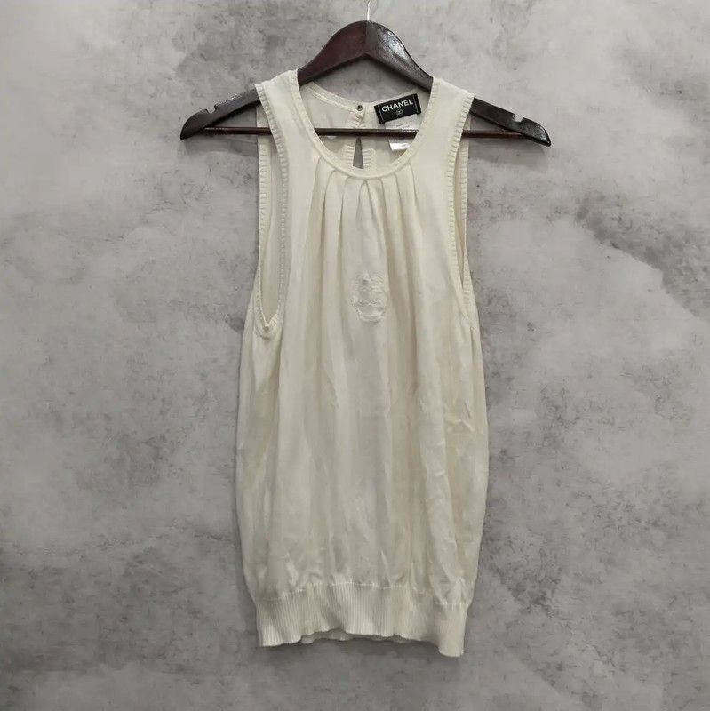 Chanel Chanel Summer Beige Cotton Sleeveless T-shirt 0089 Size L / US 10 / IT 46 - 1 Thumbnail