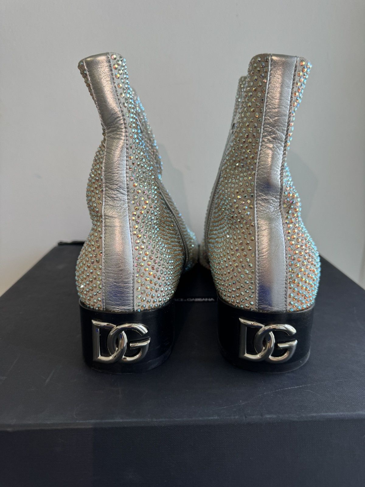Dolce & Gabbana DOLCE & GABBANA Crystal DG Metal Logo Heels Leather Boot Size US 9 / EU 42 - 4 Thumbnail