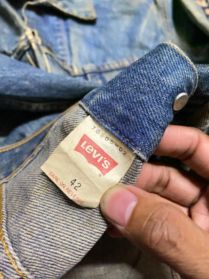 Levi's Vintage Clothing Vintage 90s Levi's Distessed Denim Jacket Size US S / EU 44-46 / 1 - 8 Thumbnail