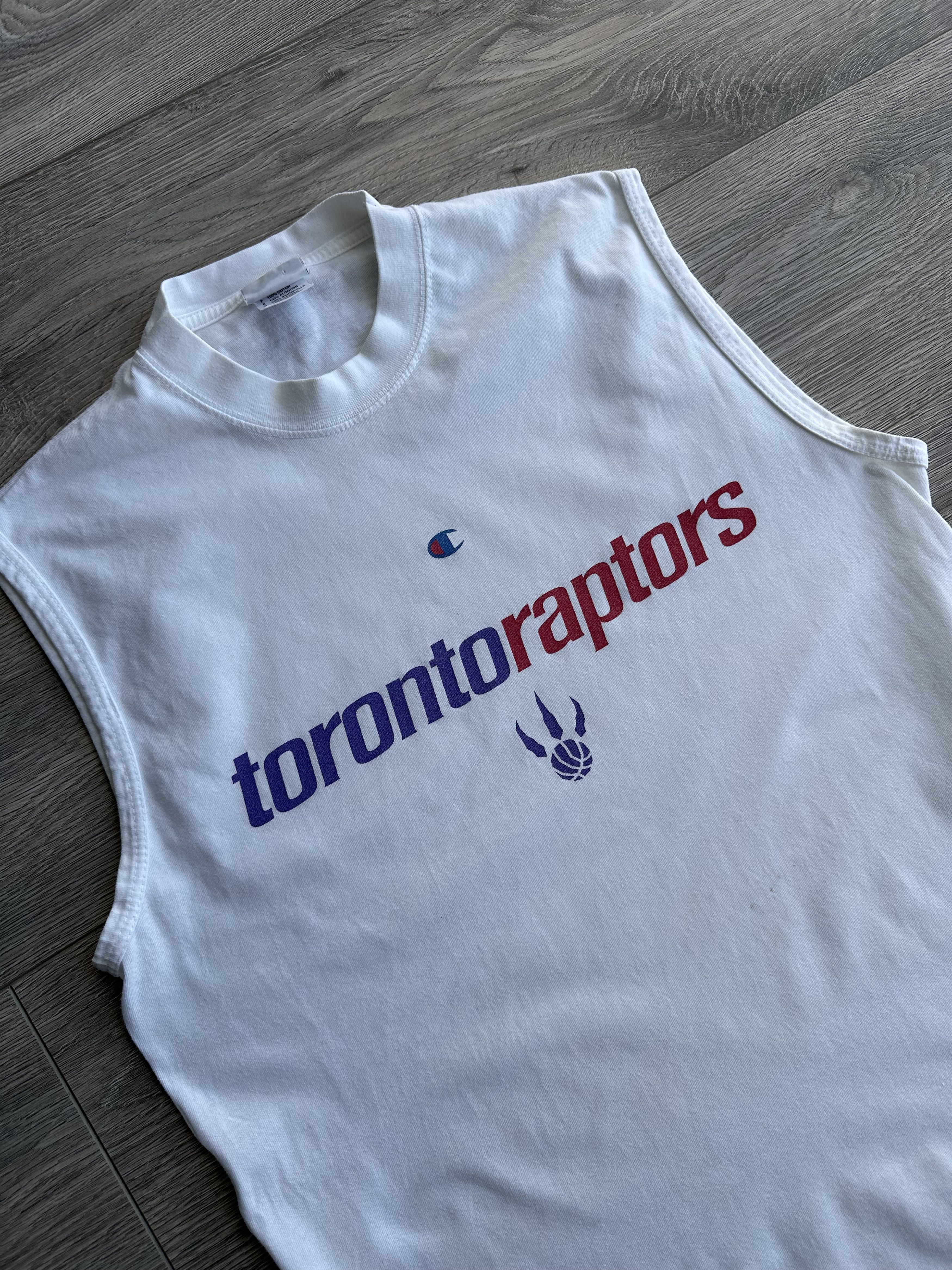 Champion × Vintage Champion Toronto Raptors t shirt Size US L / EU 52-54 / 3 - 4 Thumbnail