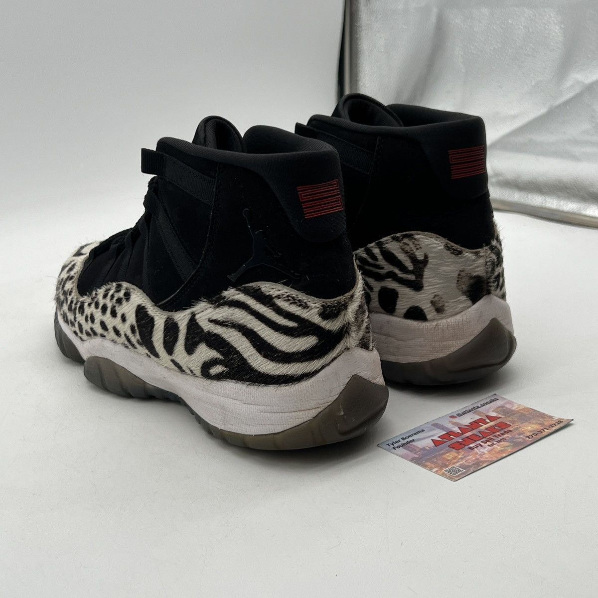 Jordan Brand Air Jordan 11 Animal Instinct Size US 11 / IT 41 - 4 Thumbnail