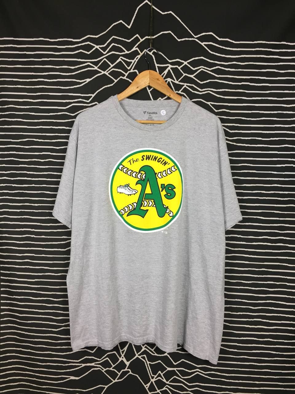 MLB × Sports Specialties × Vintage Fanatics Swingin' A's Oakland Athletics MLB Tee Size US XXL / EU 58 / 5 - 1 Thumbnail