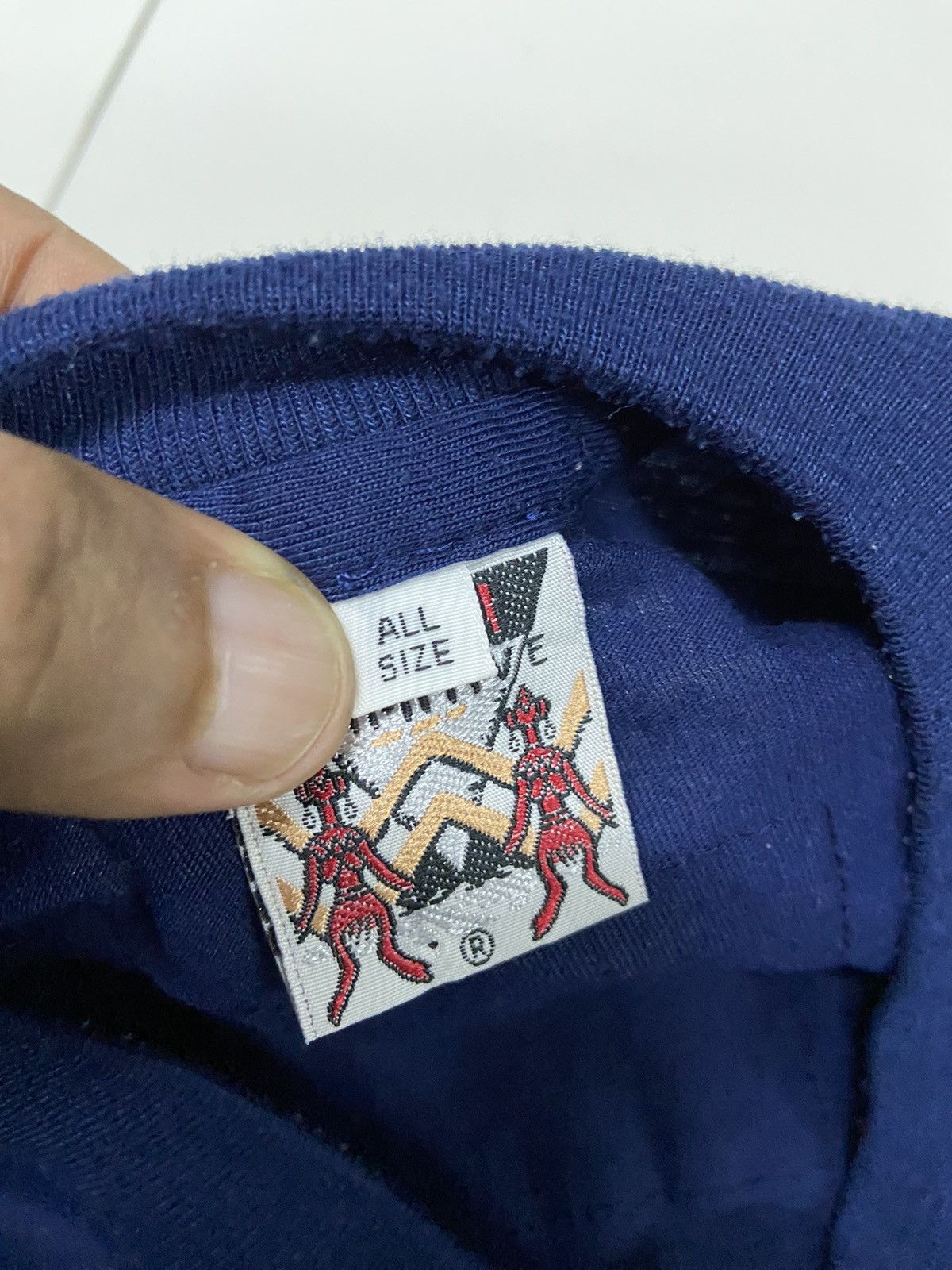 Handmade VINTAGE BALI PRIMITIVE HANDMADE ART SHORT SLEEVE TEE SHIRT Size US L / EU 52-54 / 3 - 13 Thumbnail