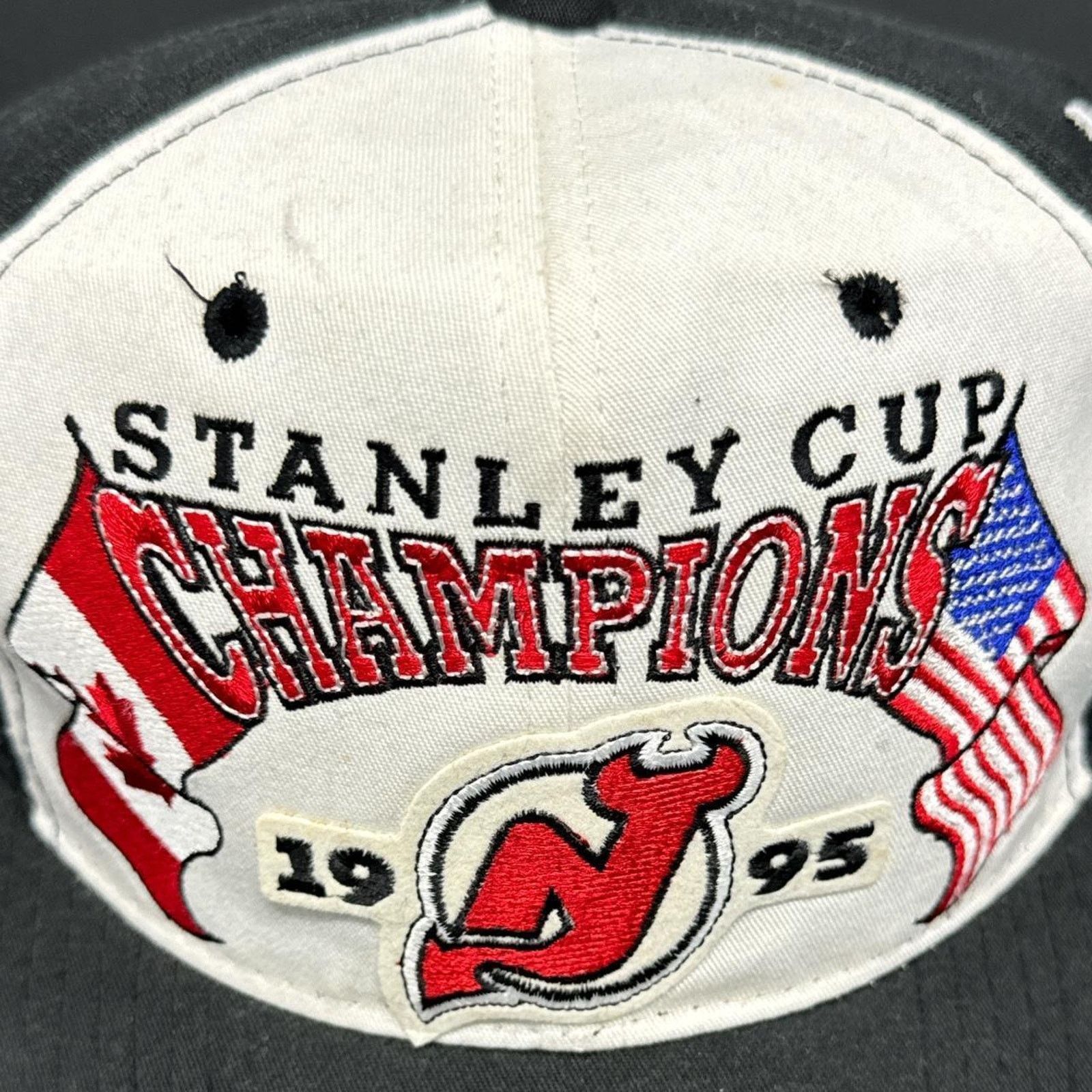 Starter × Vintage New Jersey Devils Vintage 90s Starter SnapBack Hat Size ONE SIZE - 4 Thumbnail