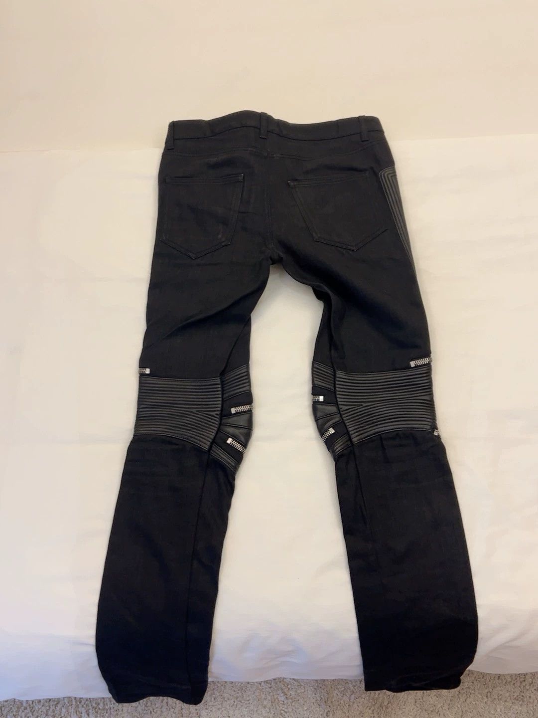 Saint Laurent Paris Saint Laurent Paris Zipper black jeans Size US 30 / EU 46 - 1 Thumbnail