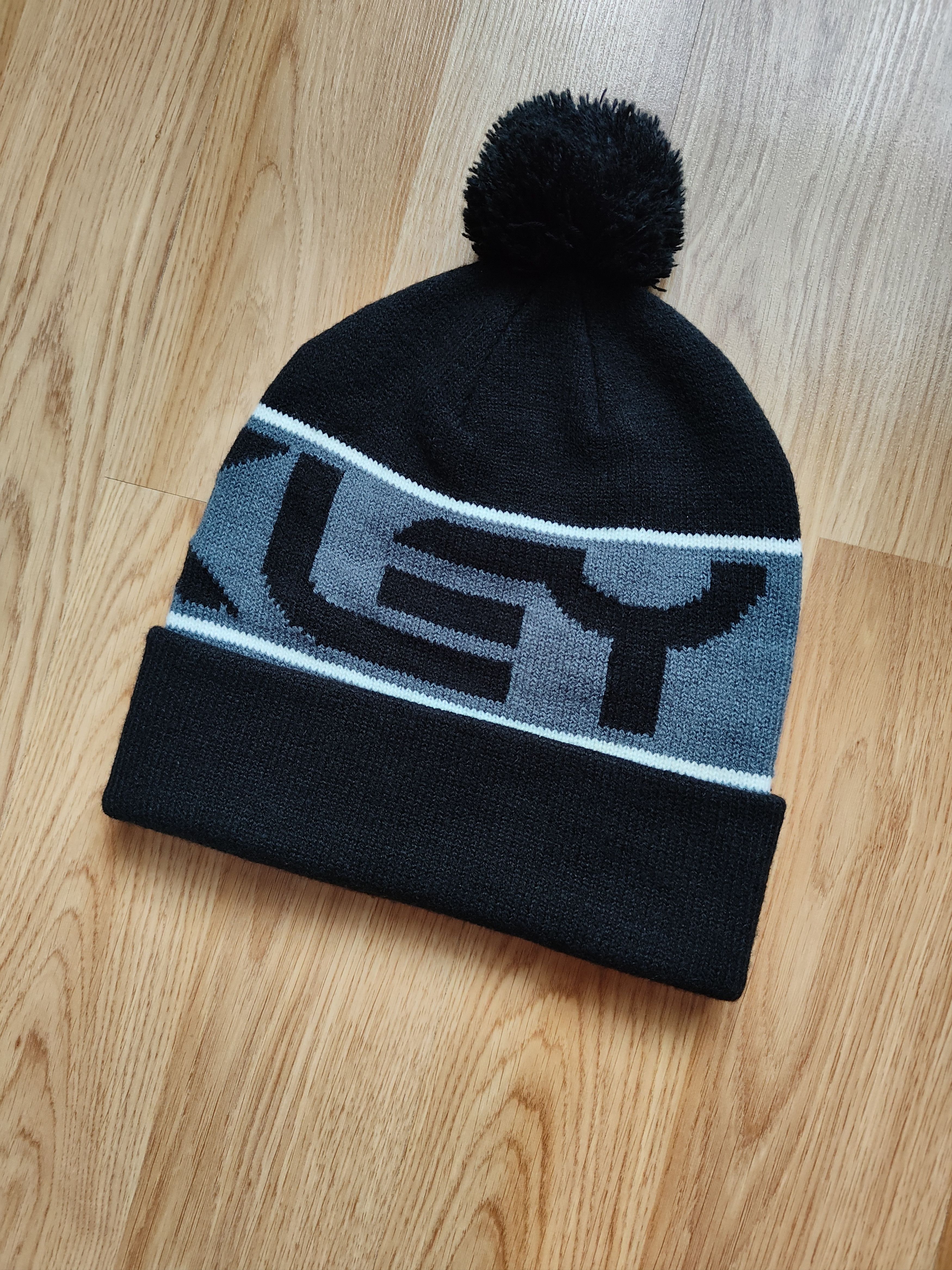 Oakley Oakley Factory Cuff Beanie Blackout hat with pompon Oakley Size ONE SIZE - 2 Thumbnail