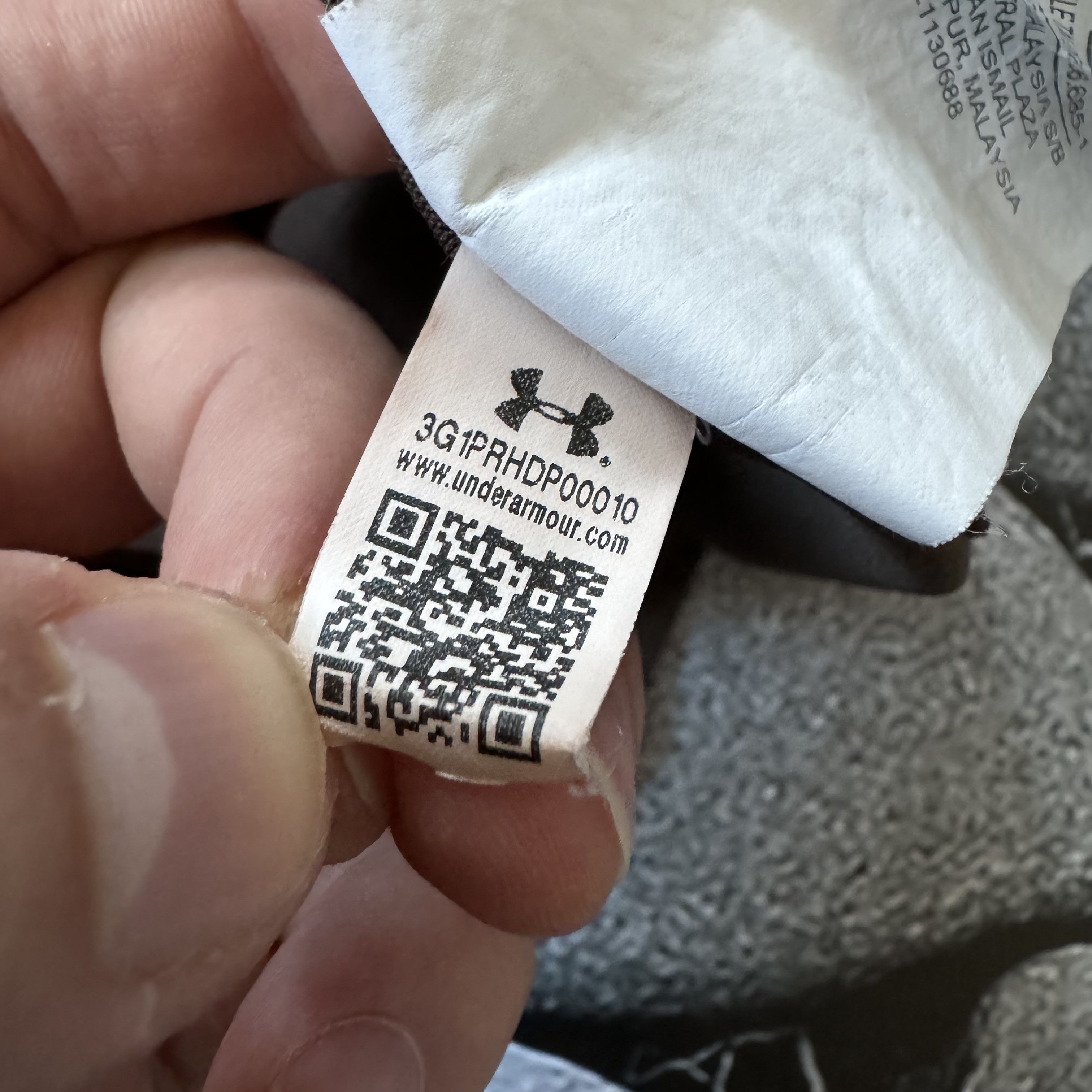 Under Armour BLOKECORE FC ST. PAULI 2018-2019 HOME KIT SOCCER JERSEY Size US S / EU 44-46 / 1 - 6 Thumbnail