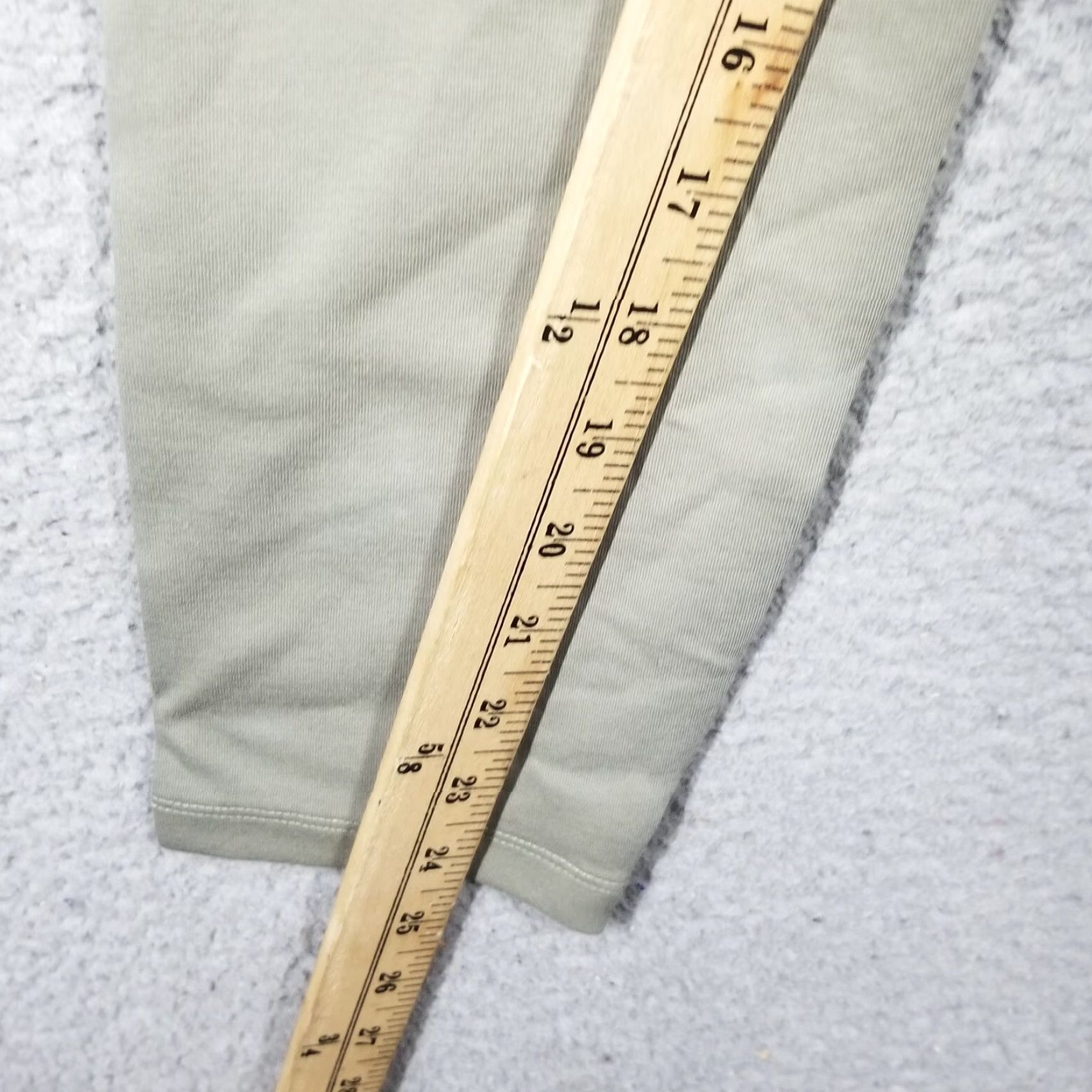 Nike VINTAGE Nike Women's Leggings 7/8 High-Rise Swoosh Green Small Athletic Yoga Fitness Size 28" / US 6 / IT 42 - 6 Thumbnail