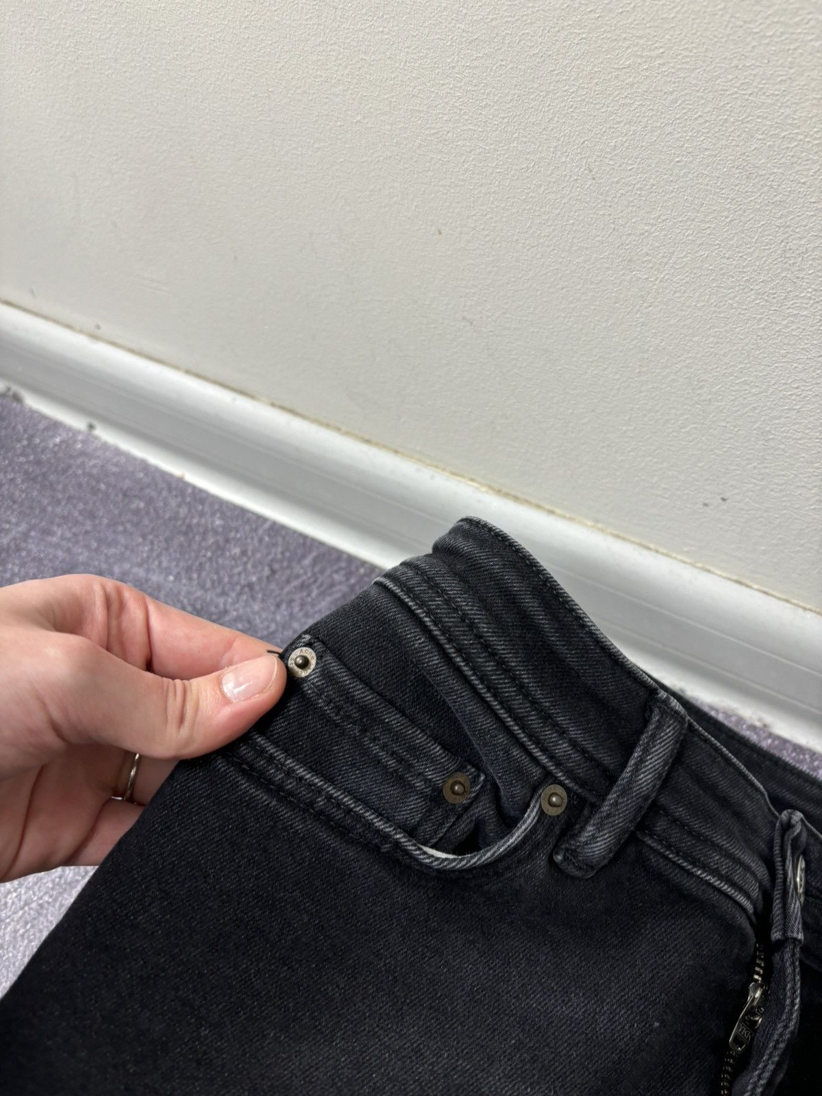 Acne Studios Acne Studios Bla Konst Peg Used Black Women’s Skinny Jeans Size 26" / US 2 / IT 38 - 8 Thumbnail