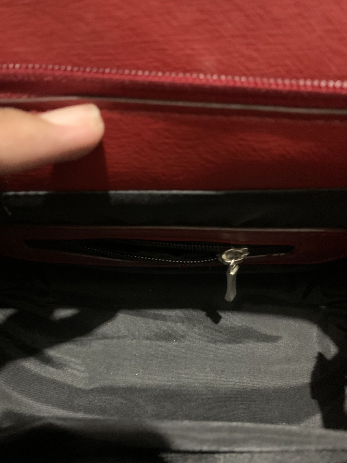 Charles Jourdan Sling Bag Leather Red Charles & Keith Y2K Authentic Size ONE SIZE - 8 Thumbnail