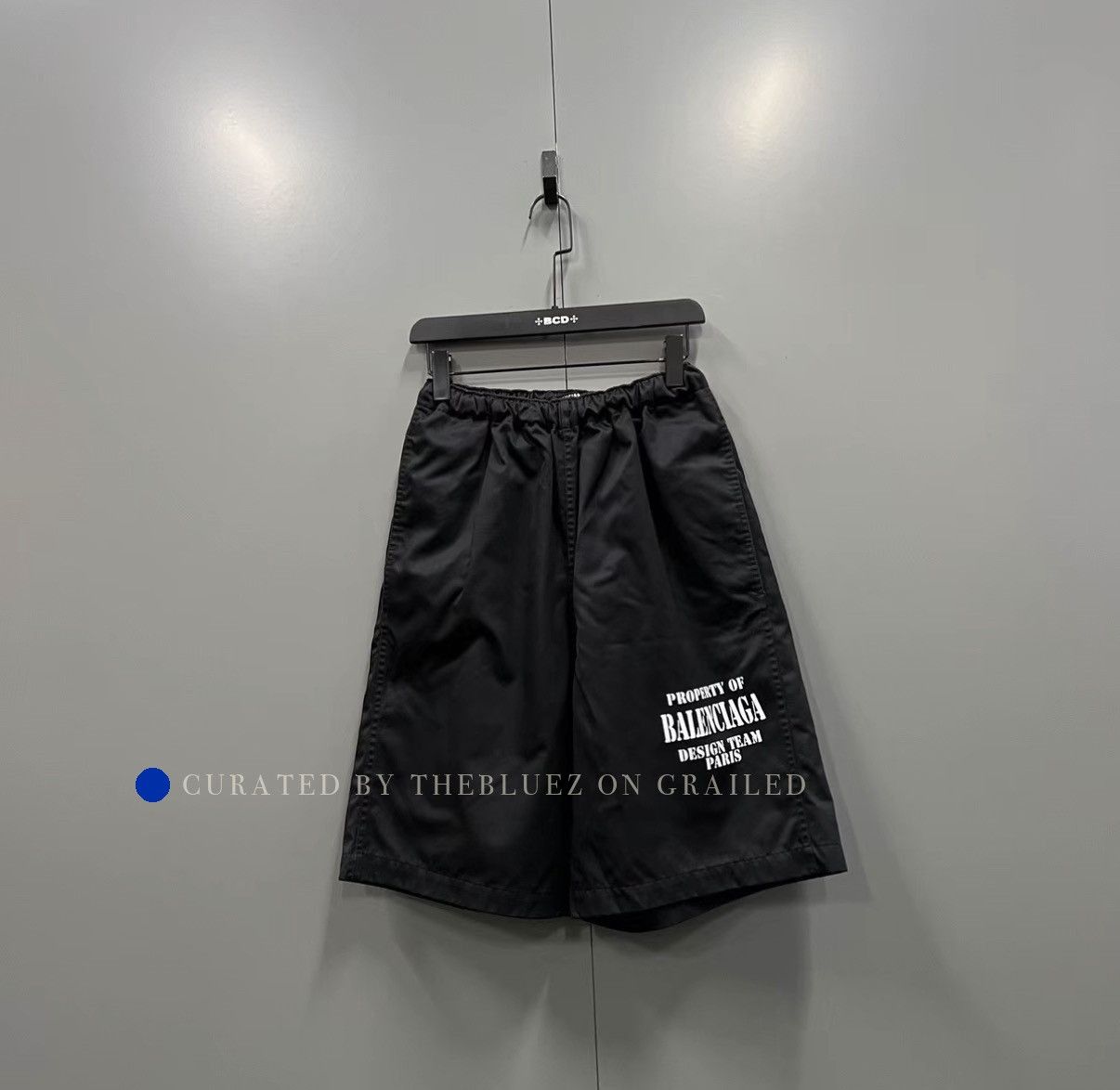 Balenciaga Front Logo Print Black Shorts Size US 28 / EU 44 - 1 Thumbnail