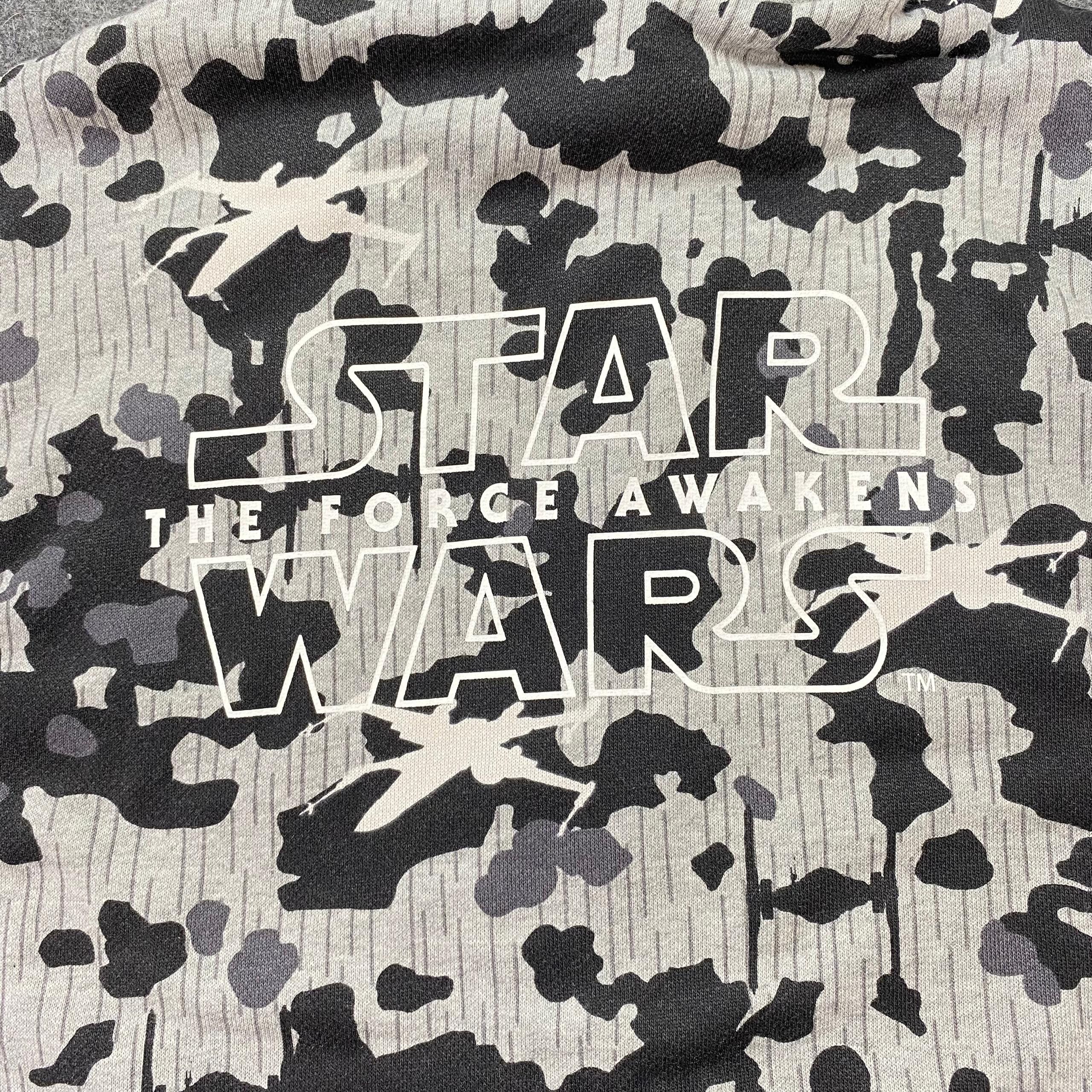 Uniqlo Vintage Star Wars Overprint Hoodies Size US M / EU 48-50 / 2 - 9 Thumbnail