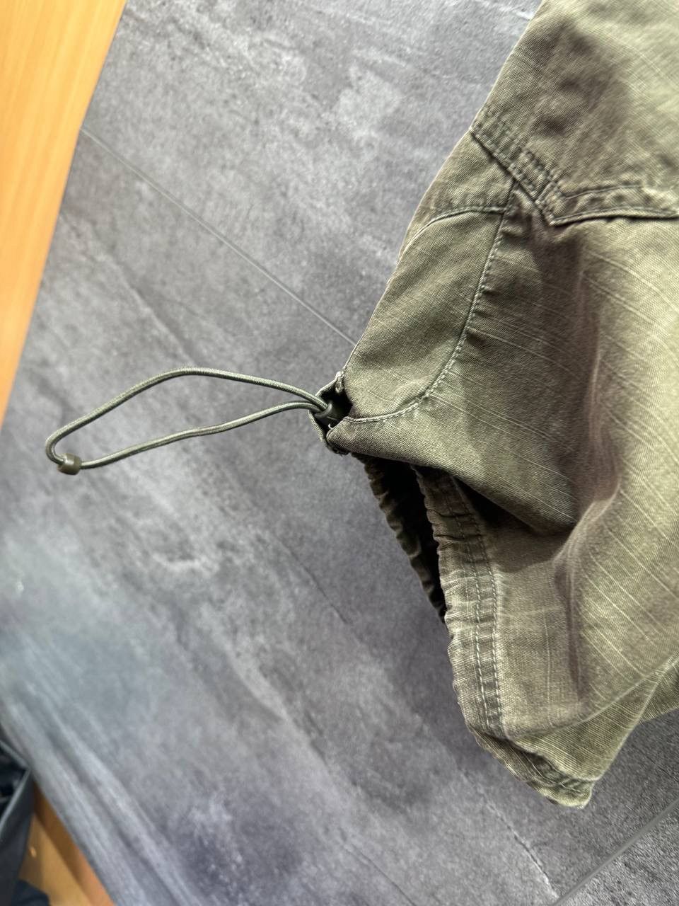 Other Vintage Nike Cargo Shorts Khaki Distressed Travis Style Y2K Size US 34 / EU 50 - 9 Thumbnail